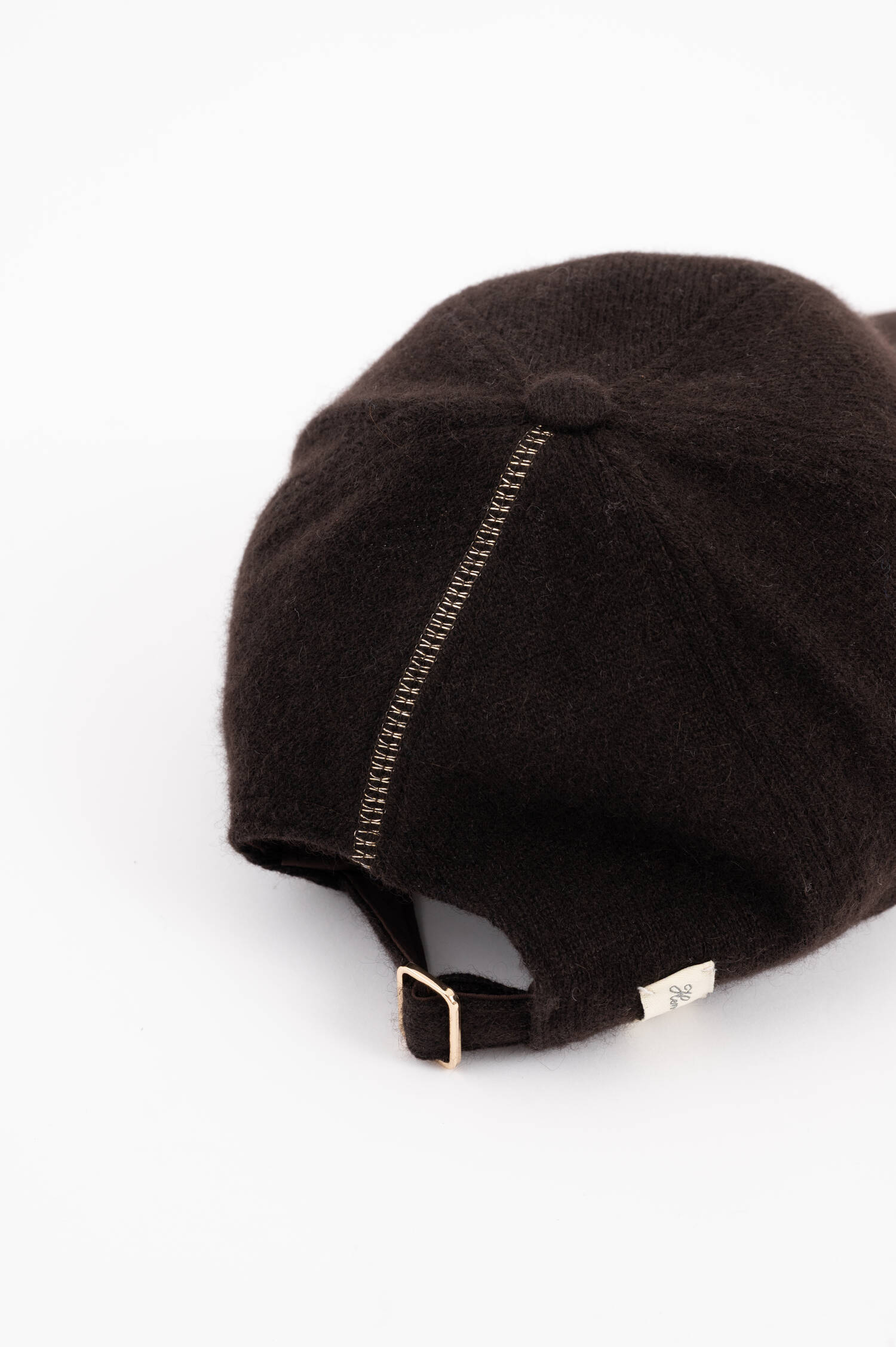 Cashmere Basecap in Dunkelbraun Cashmere Basecap in Dunkelbraun