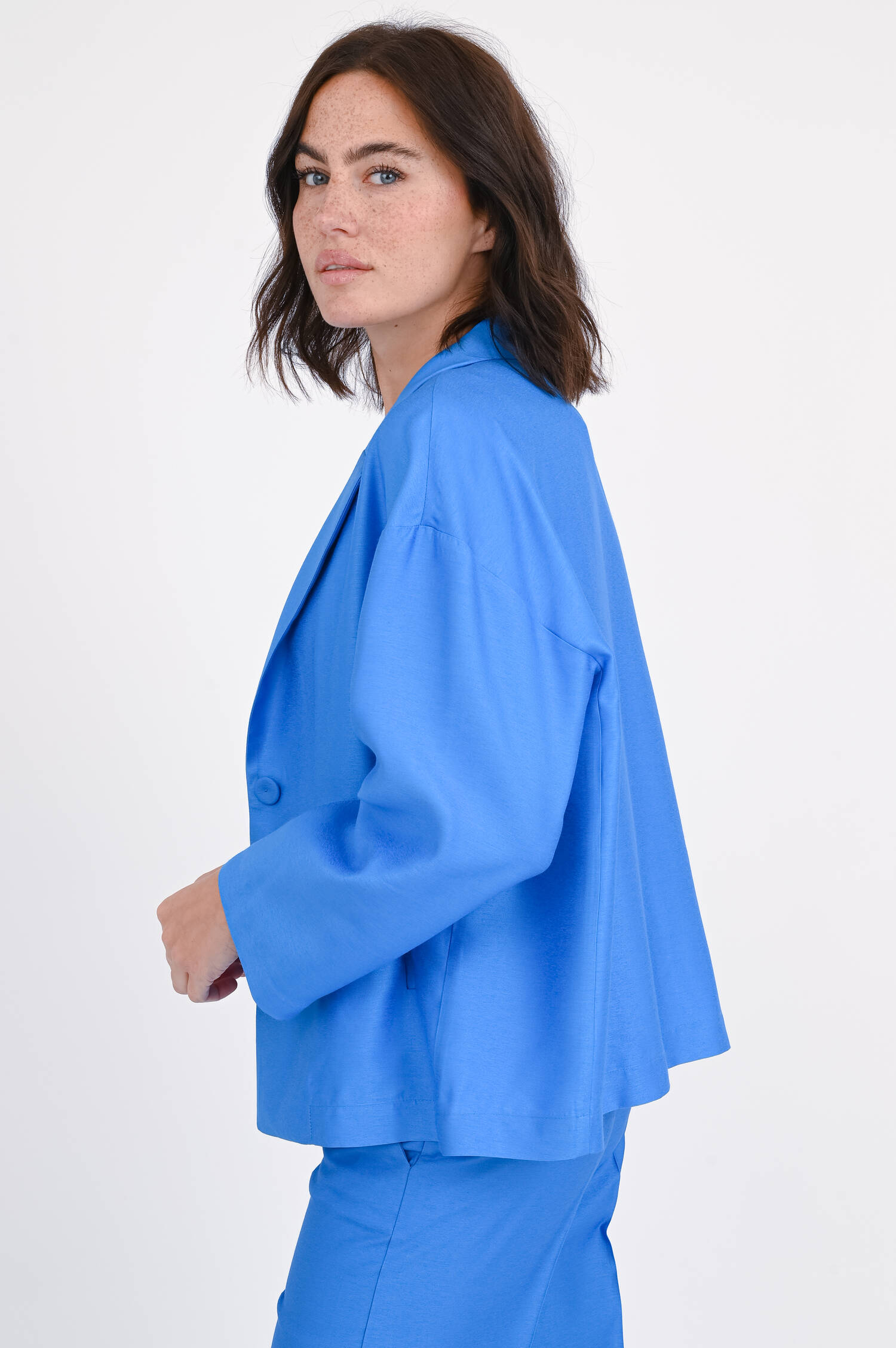 Blazer aus Viskose-Seide-Mix in Bright Blue Blazer aus Viskose-Seide-Mix in Bright Blue