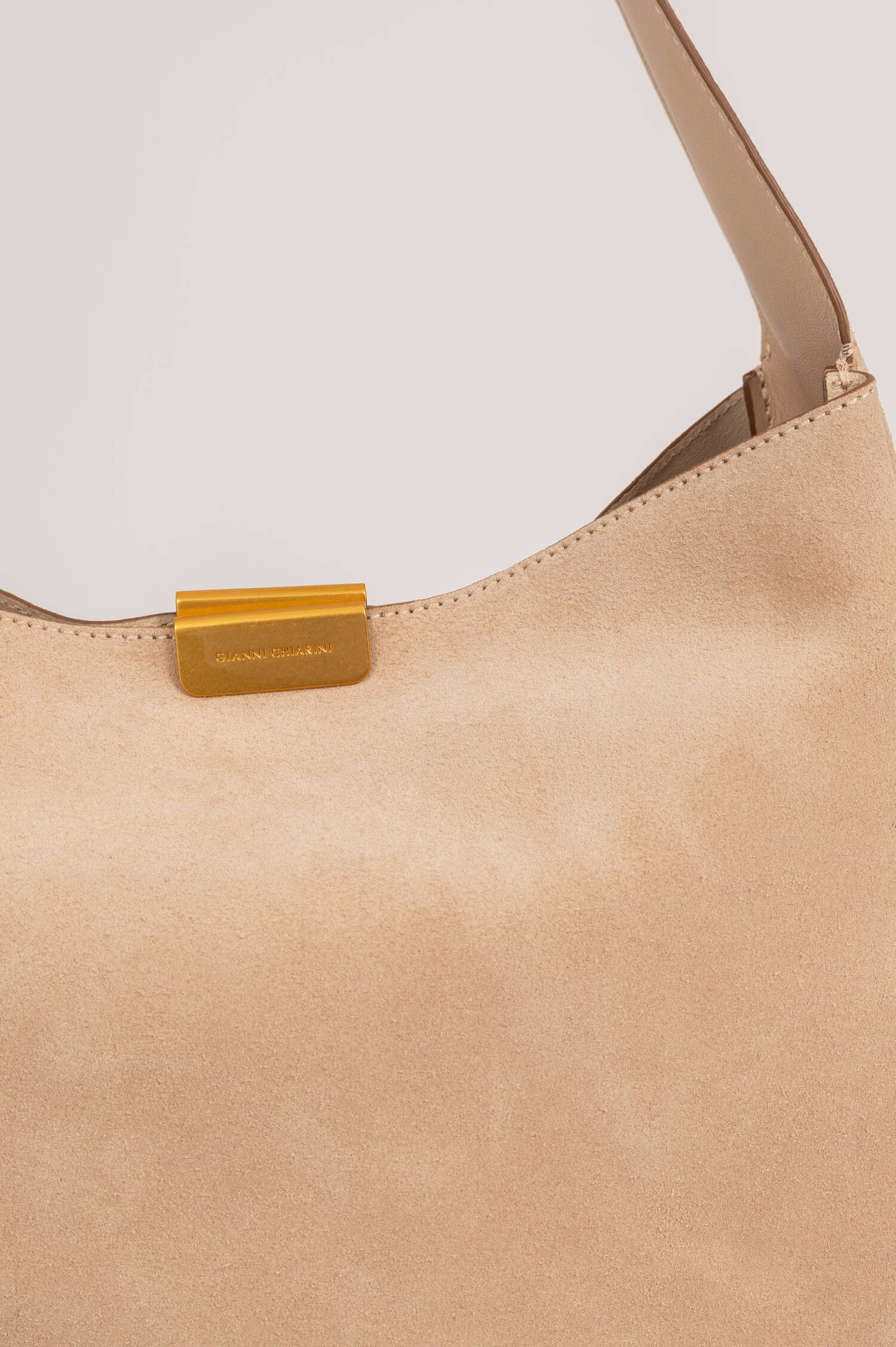 Schultertasche JO in Nude