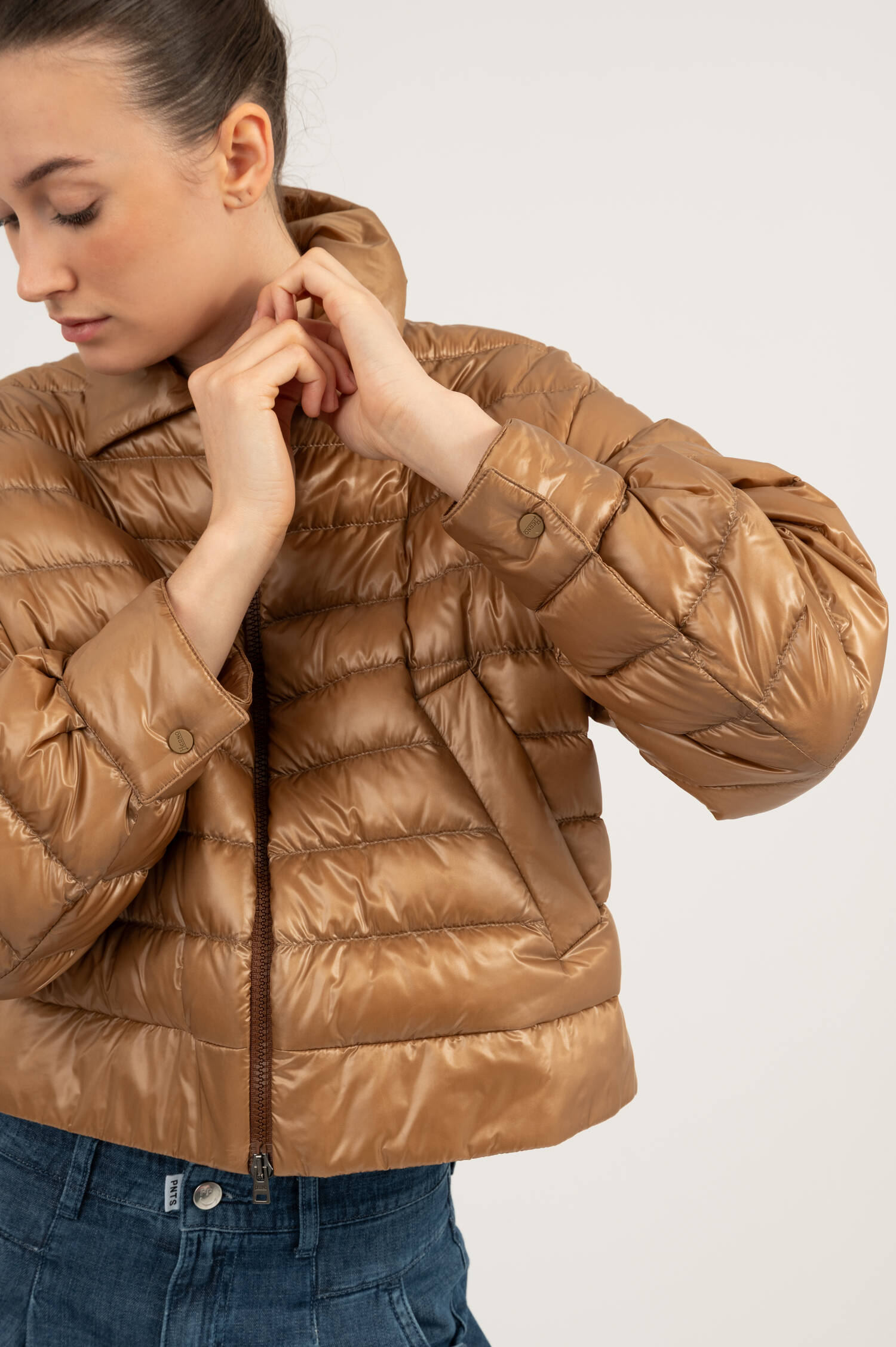 Boxy Steppjacke in Taupe