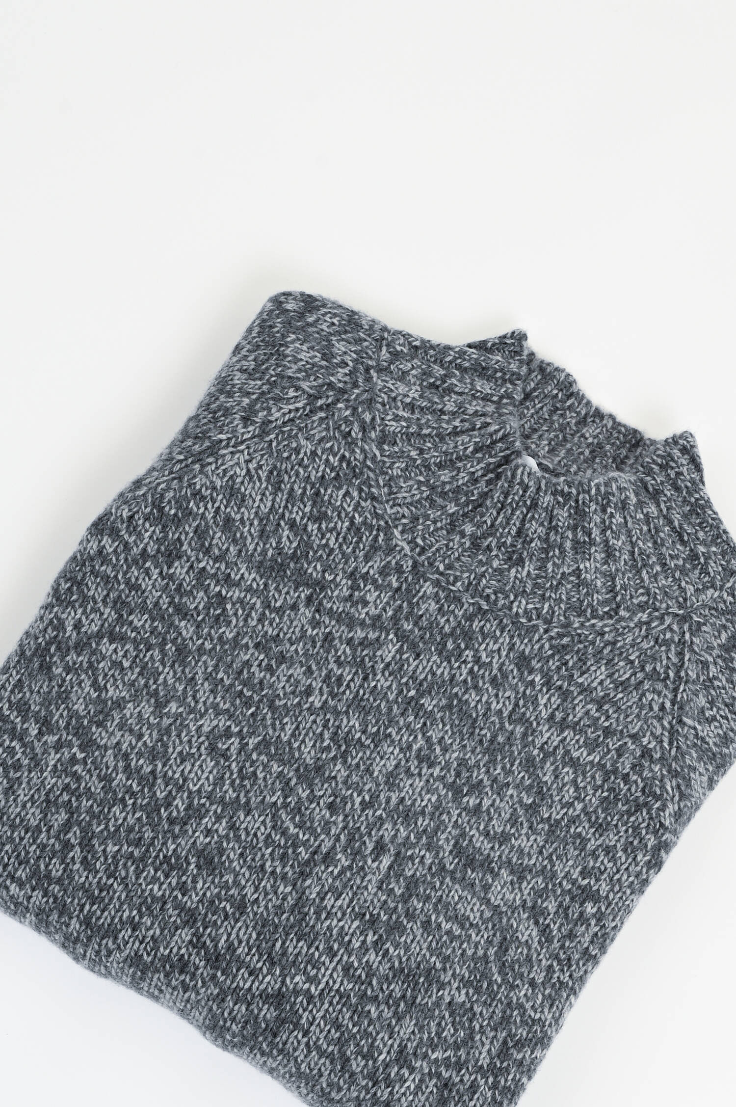Strickpullover aus Wolle in Grau meliert