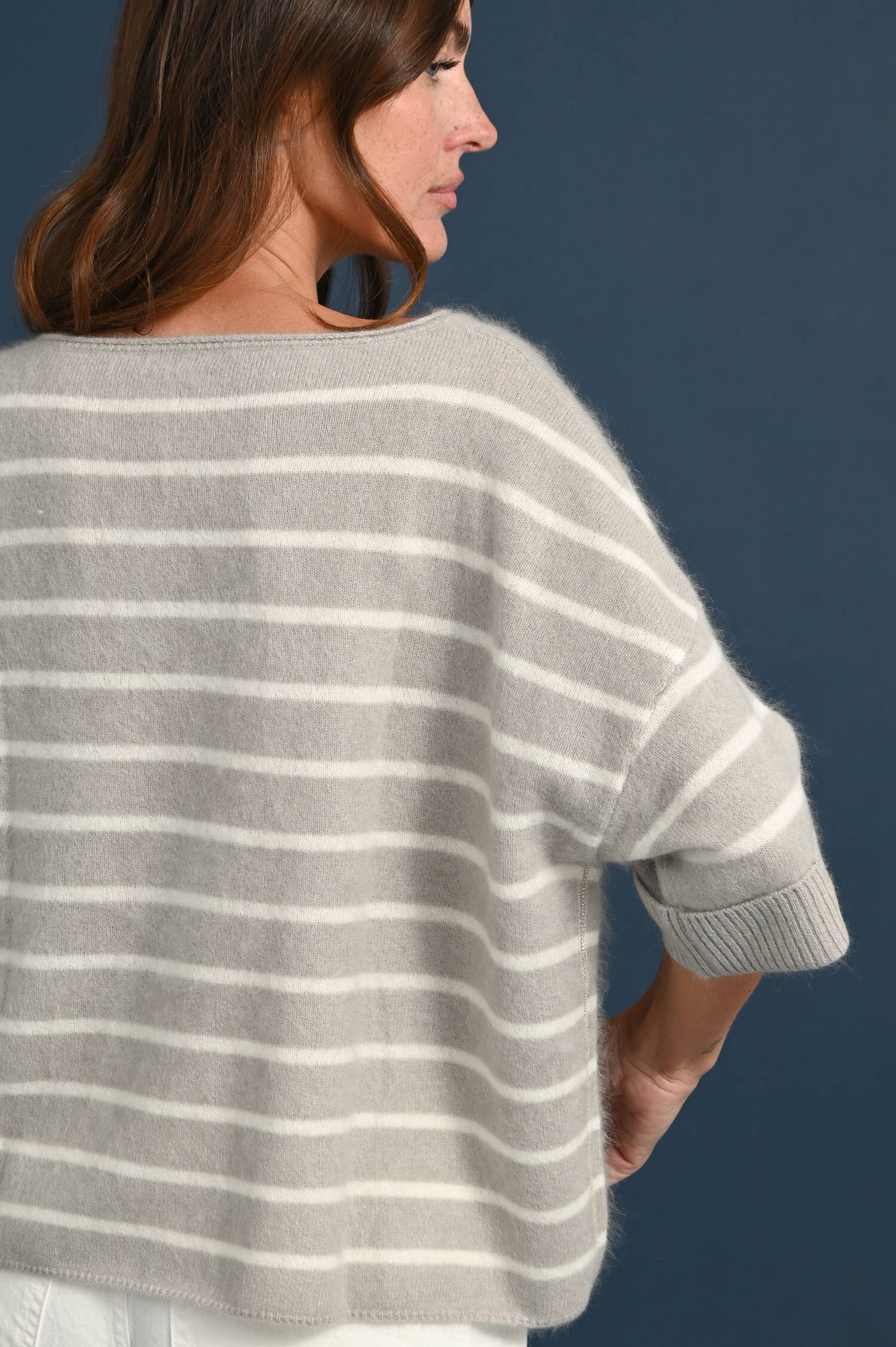 Gestreifter Cashmere Pullover in Grau