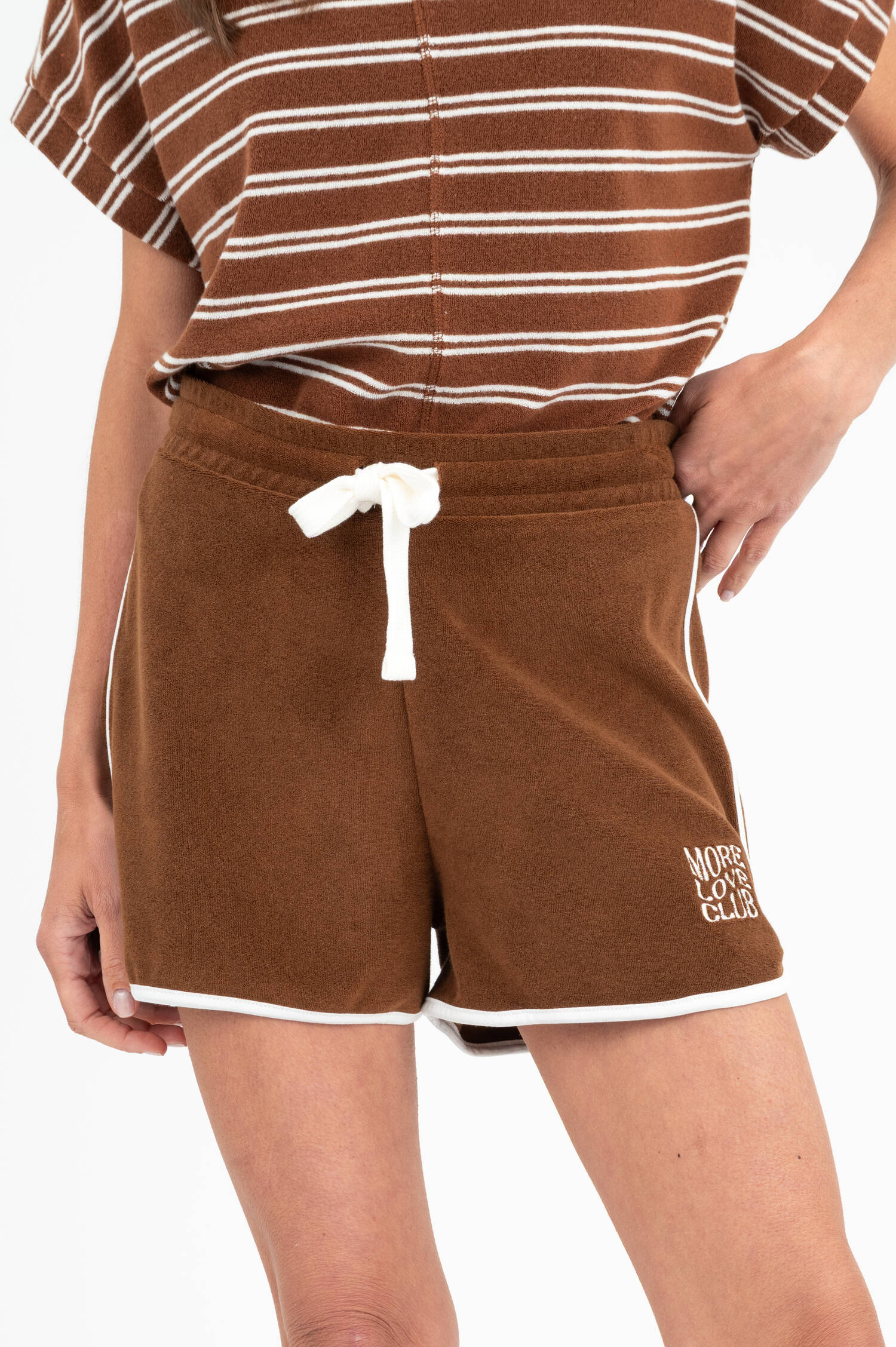 Frottee Short in Braun