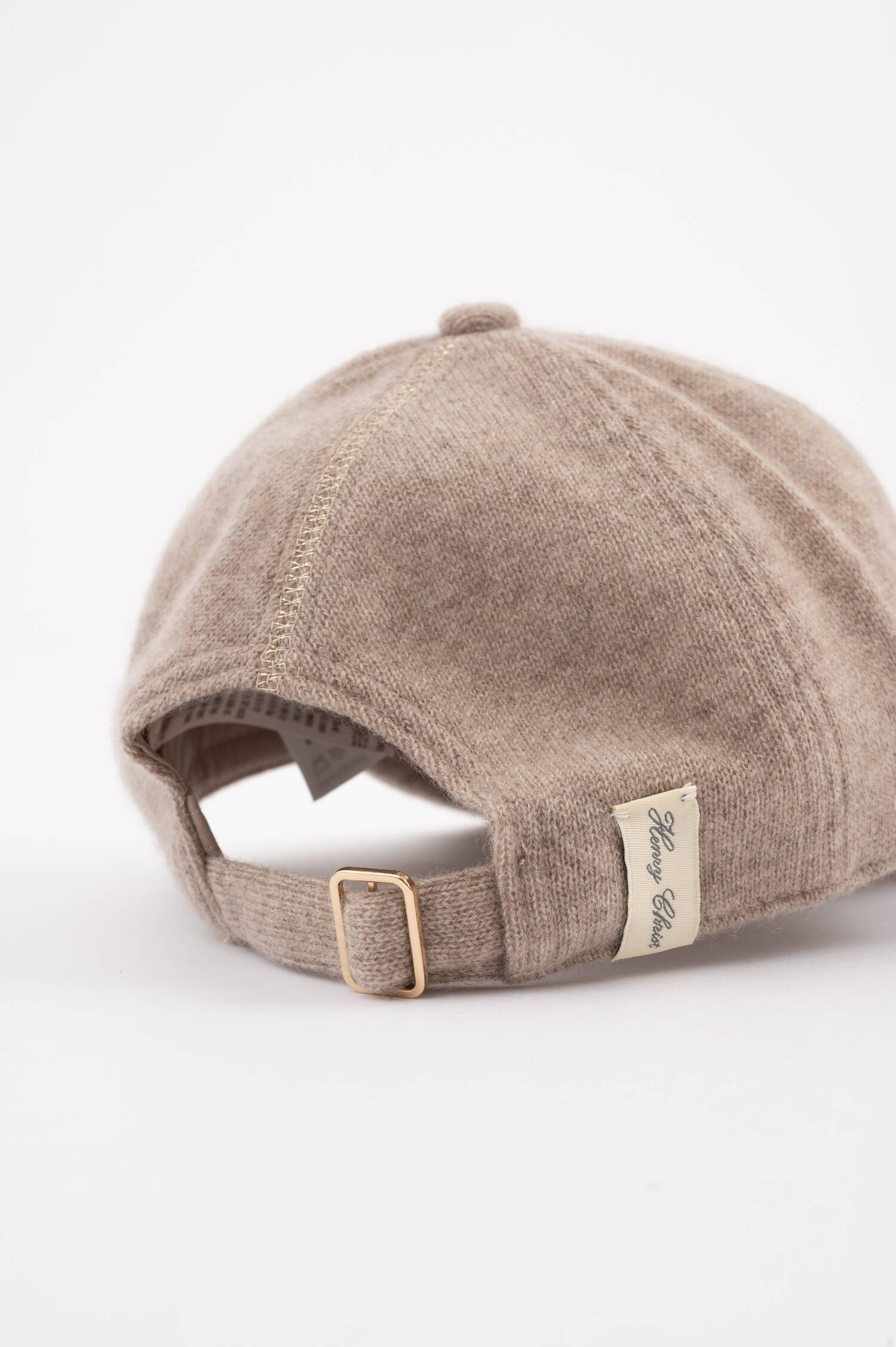 Cashmere Basecap in Beige Cashmere Basecap in Beige