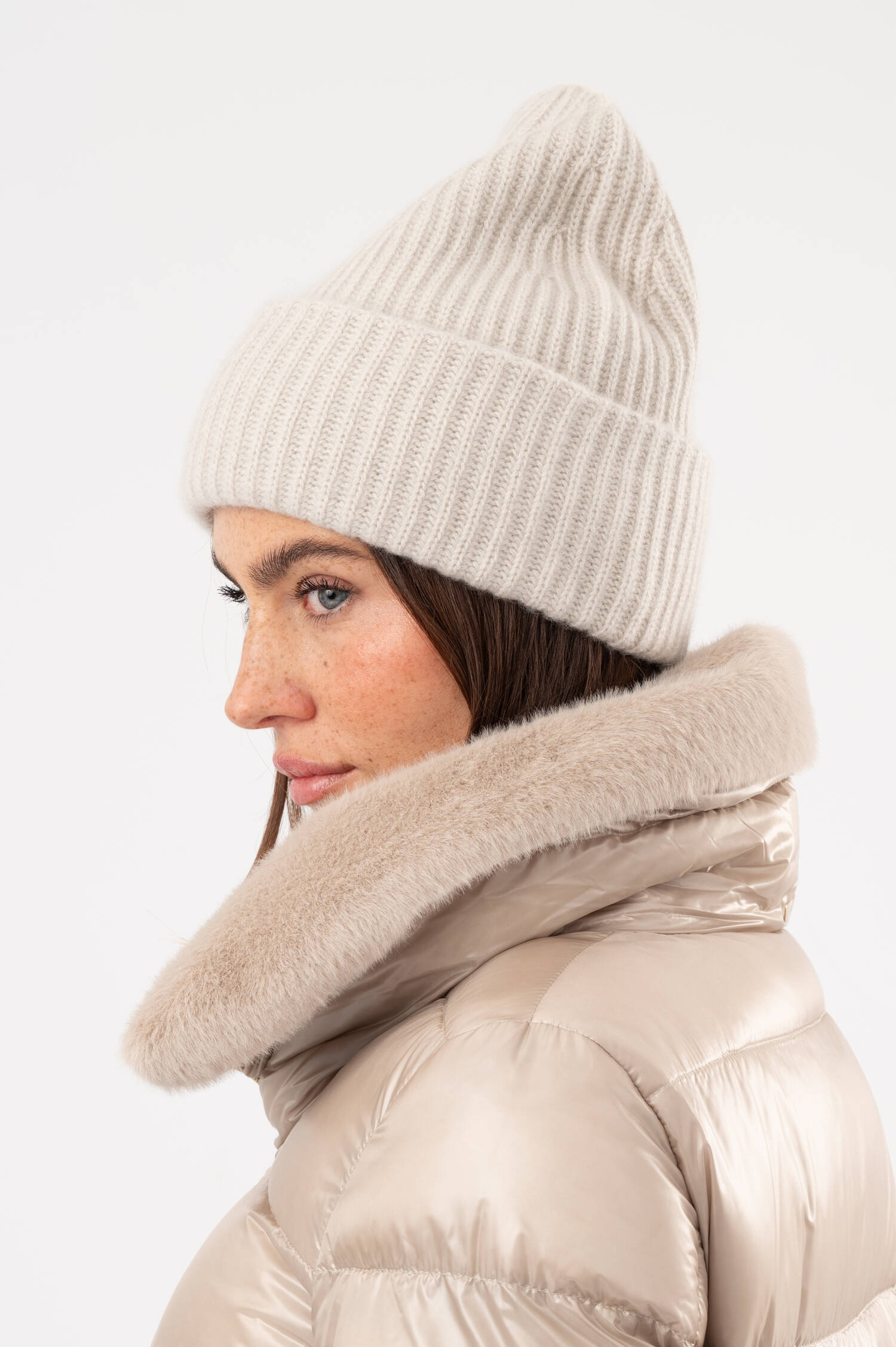 Cashmere-Beanie in Greige