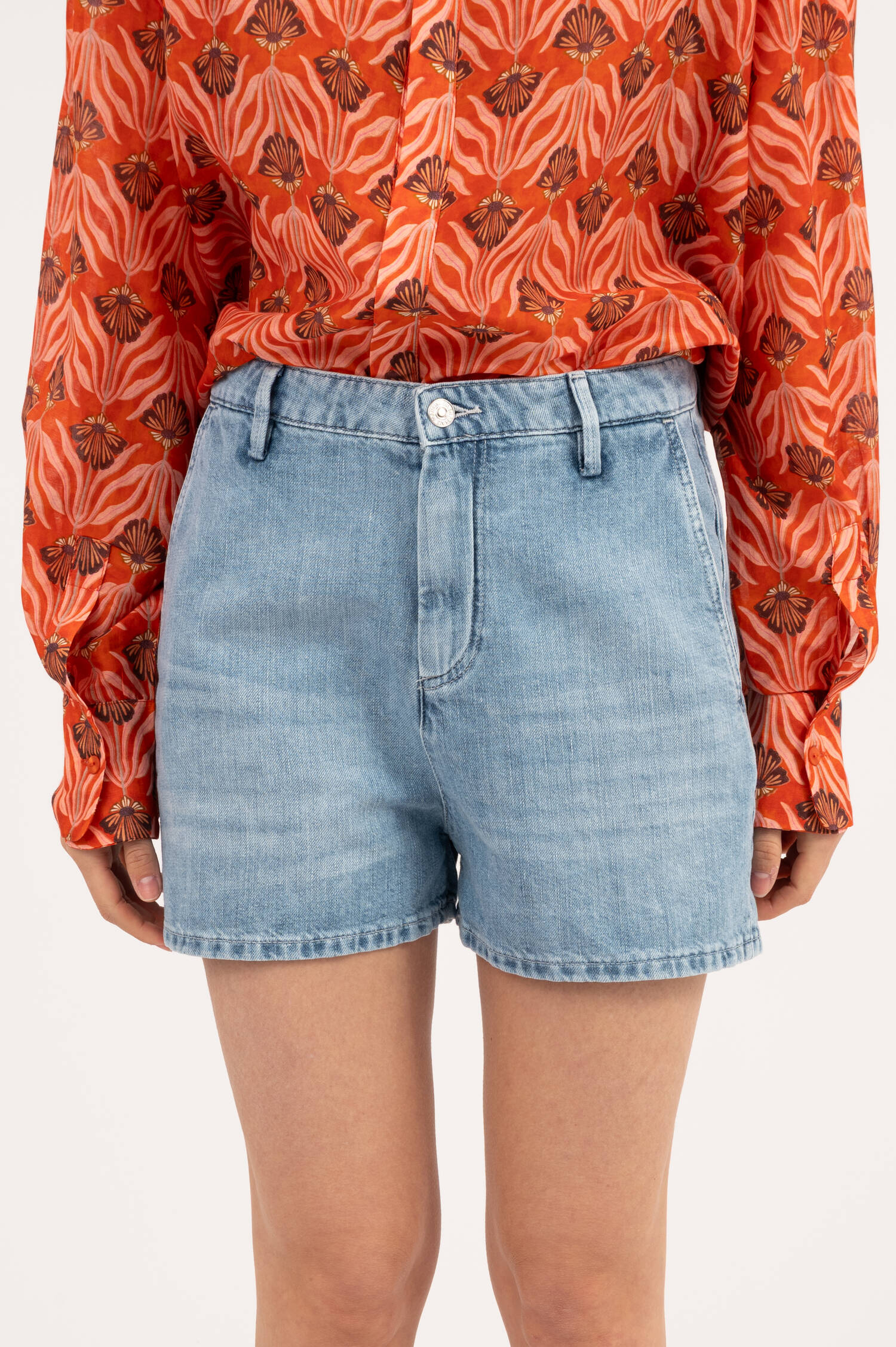 Denim Shorts IRIS in Hellblau