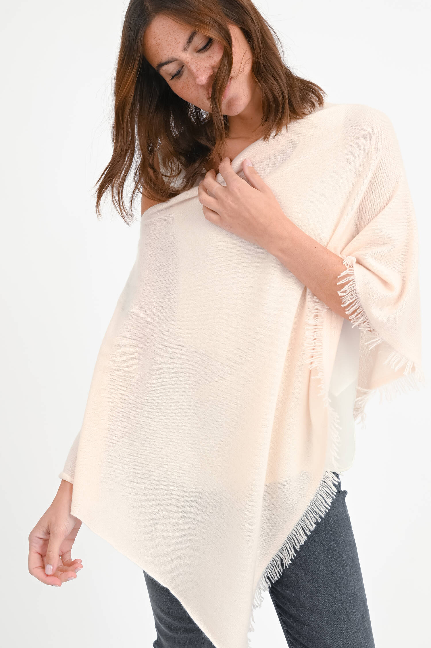 Cashmere Poncho in Rosa Pearl