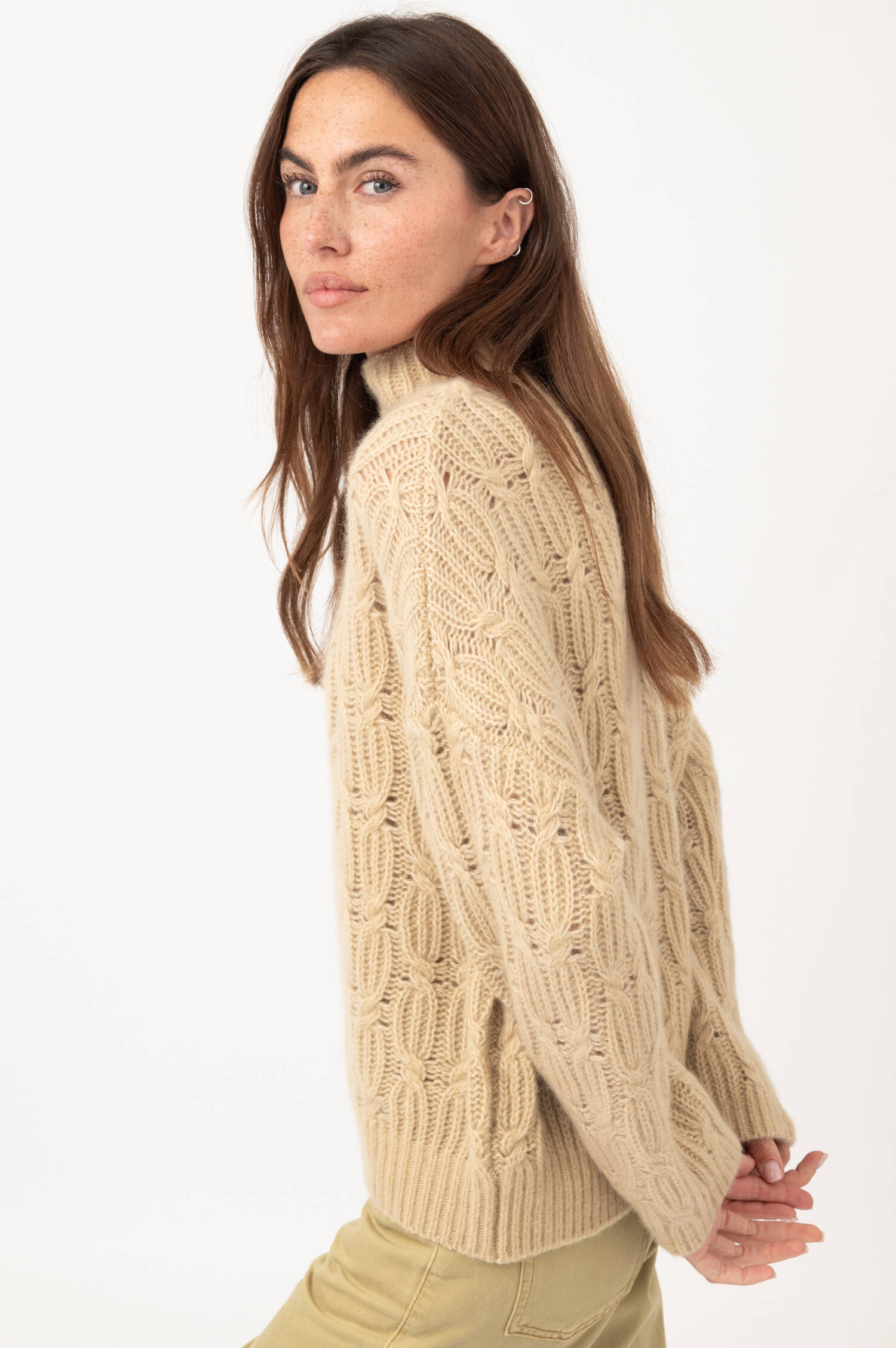 Cashmere-Mix-Zopfstrick-Pullover in Beige Cashmere-Mix-Zopfstrick-Pullover in Beige