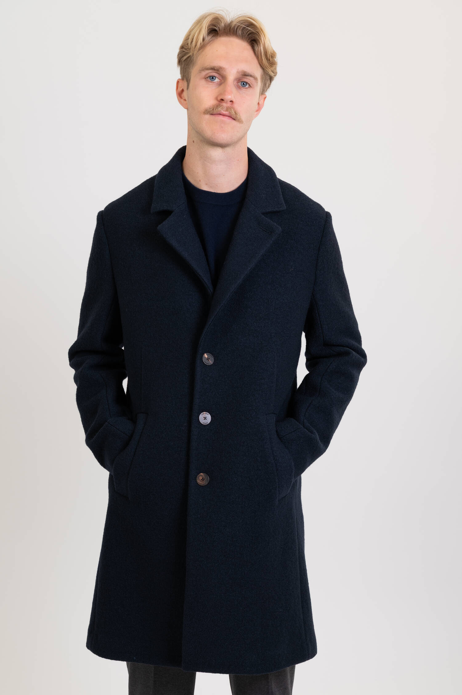 Kochwoll-Mantel in Navy Kochwoll-Mantel in Navy