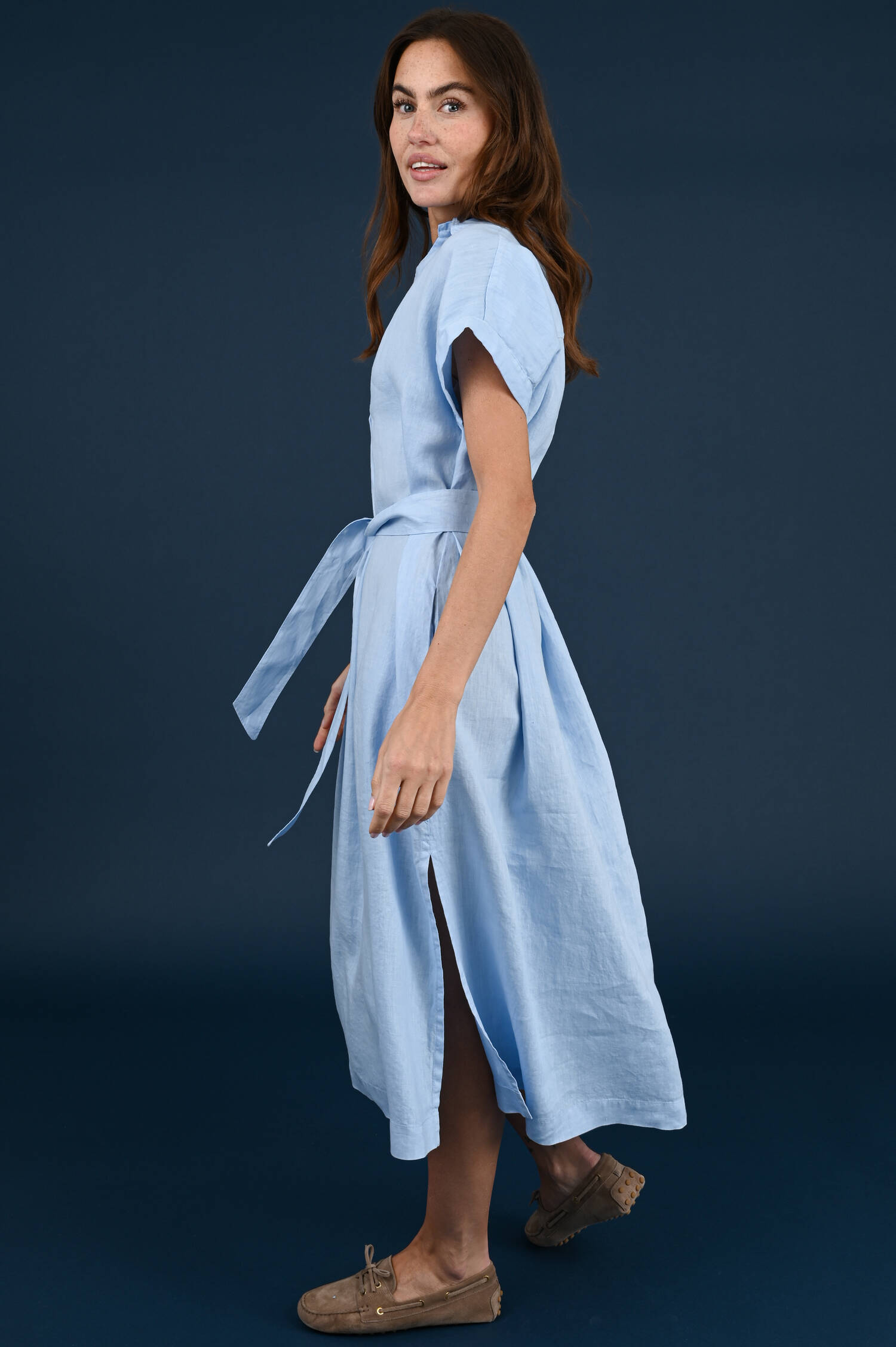 Leinenkleid mit Kurzarm in Hellblau