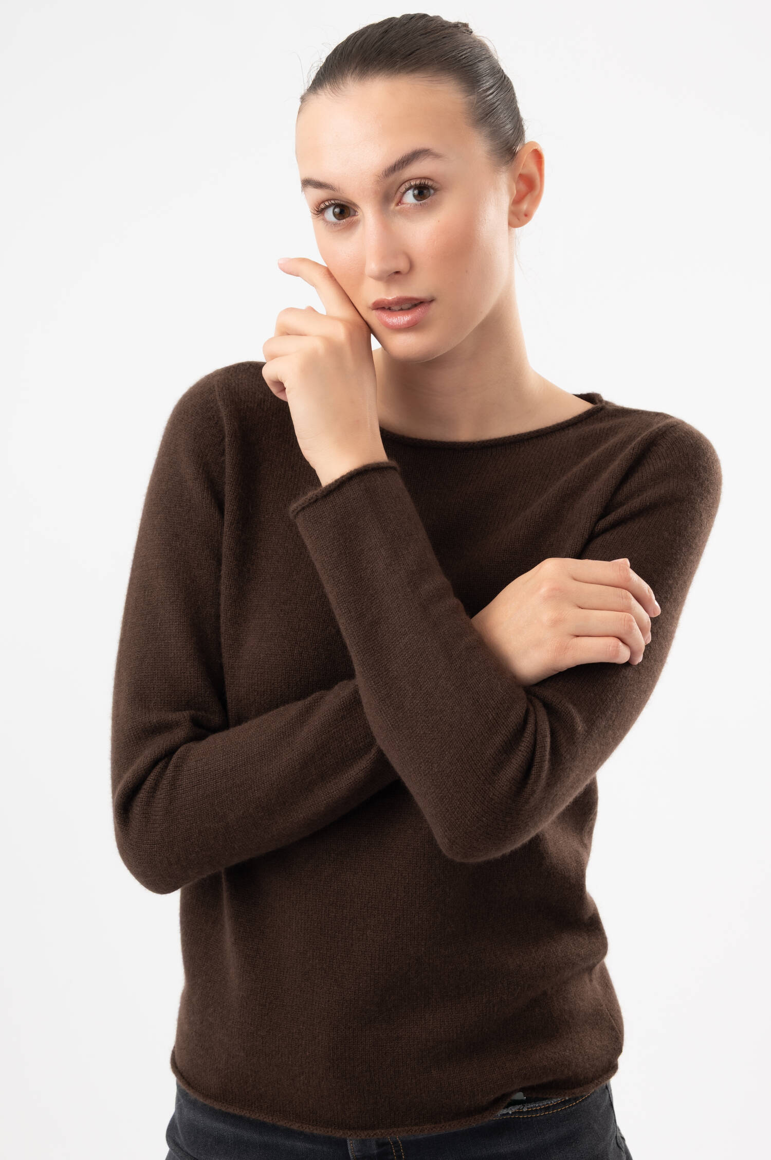 Cashmere-Pullover mit Rollsaum in Brau