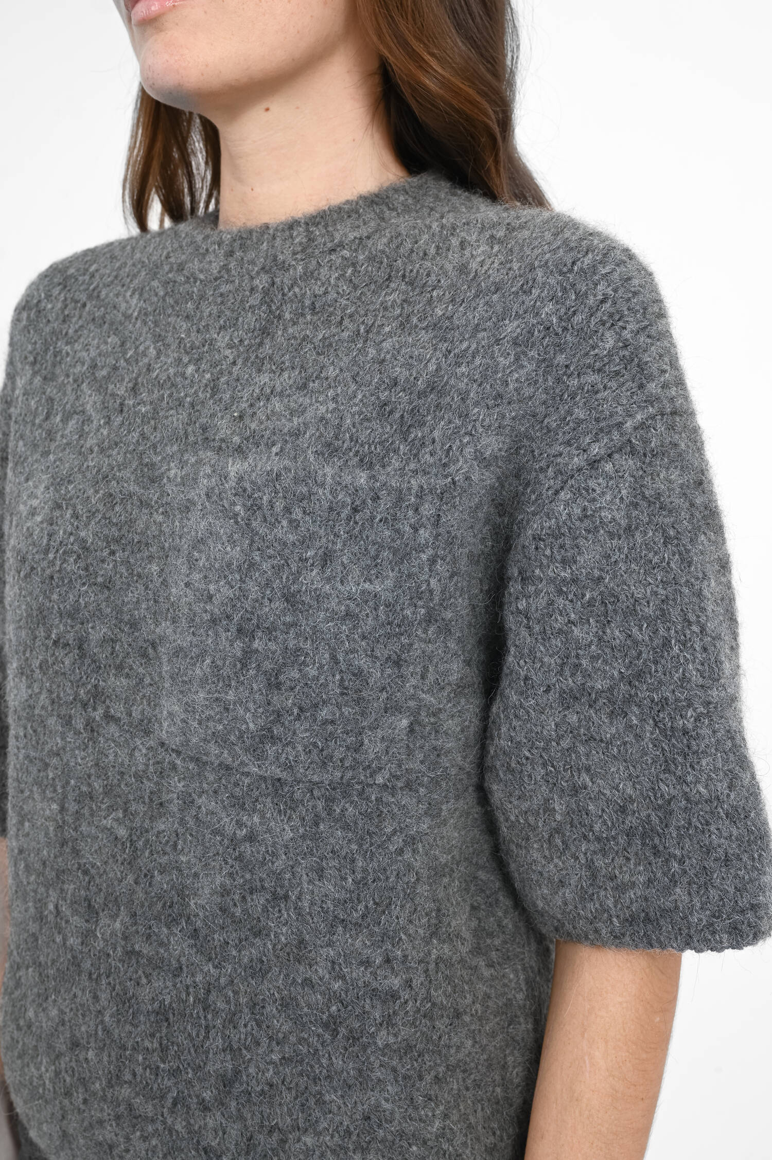 Kurzarm-Pullover mit Brusttasche in Dark Grey