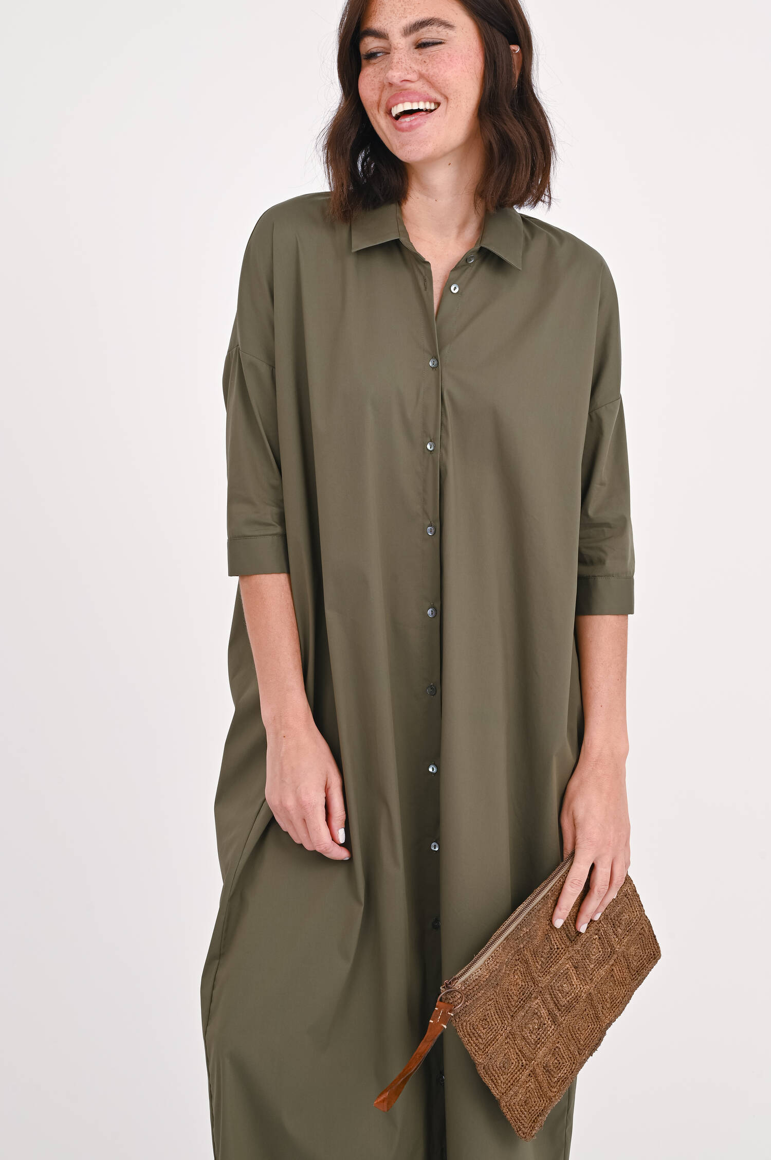 Langes Hemdblusenkleid in Oliv