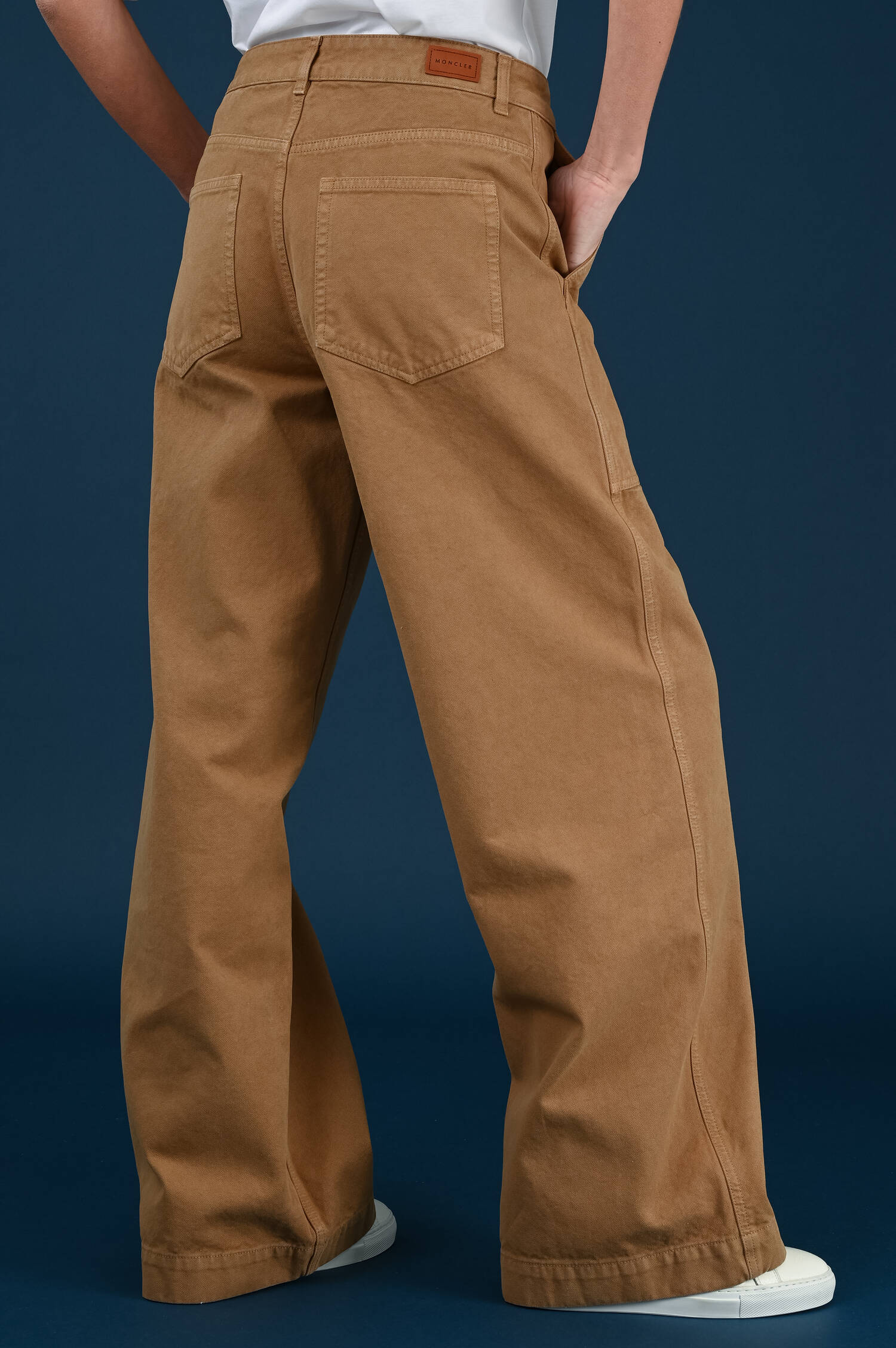 Wide-Leg Canvashose in Braun