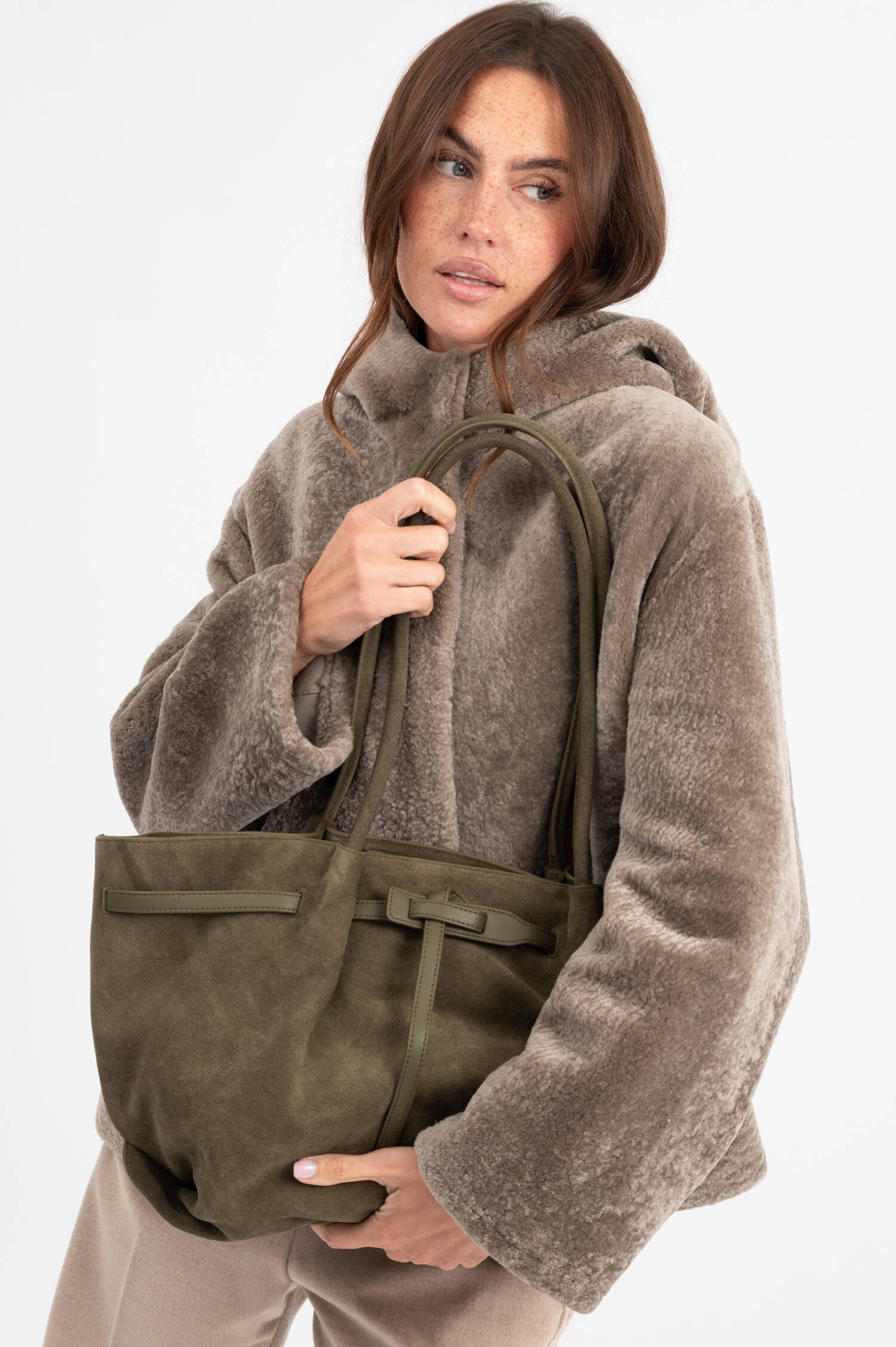 Suede Shopper BONNIE in Grün/Rosa