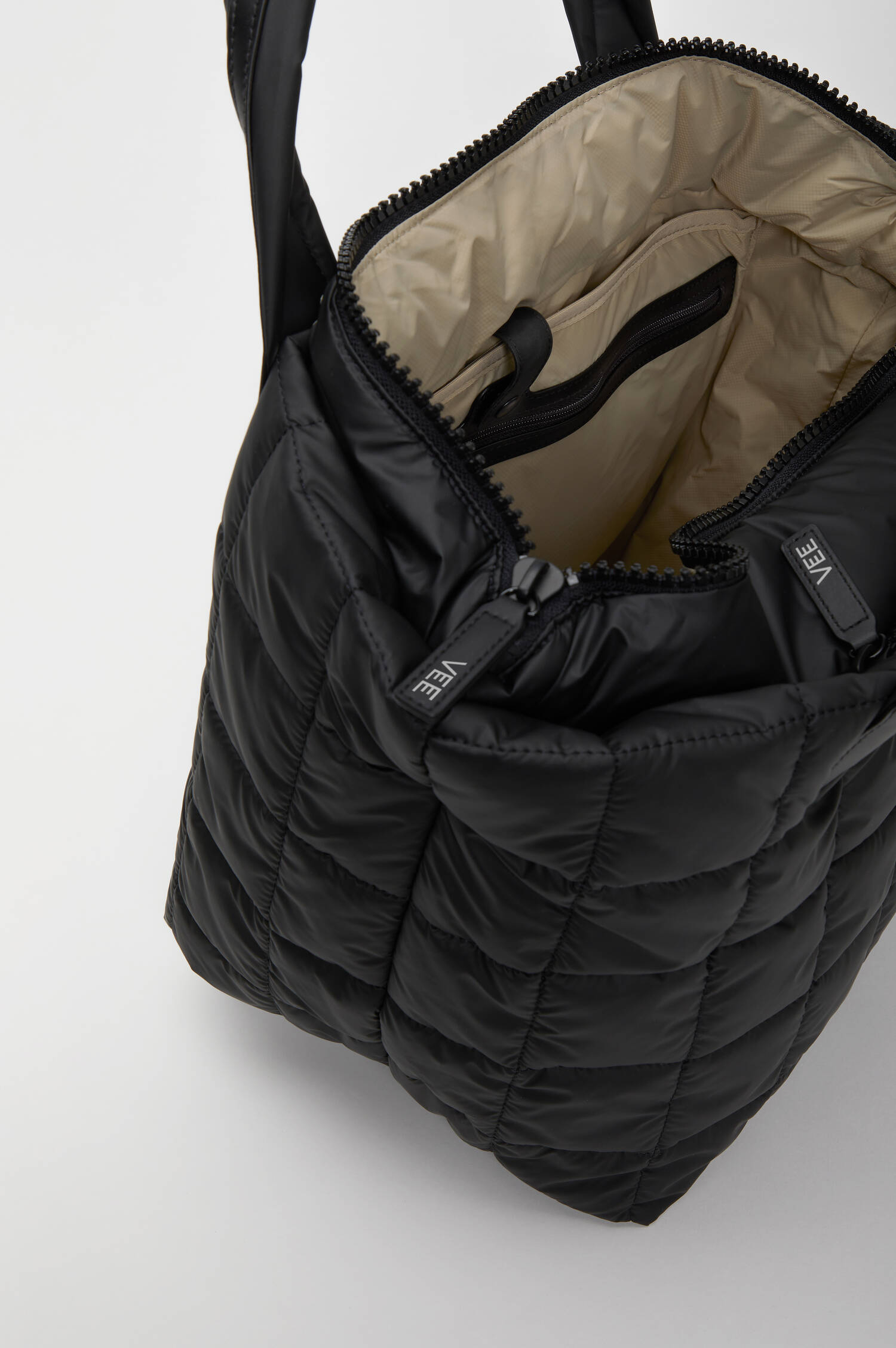 Tasche PORTER TOTE MEDIUM in Schwarz