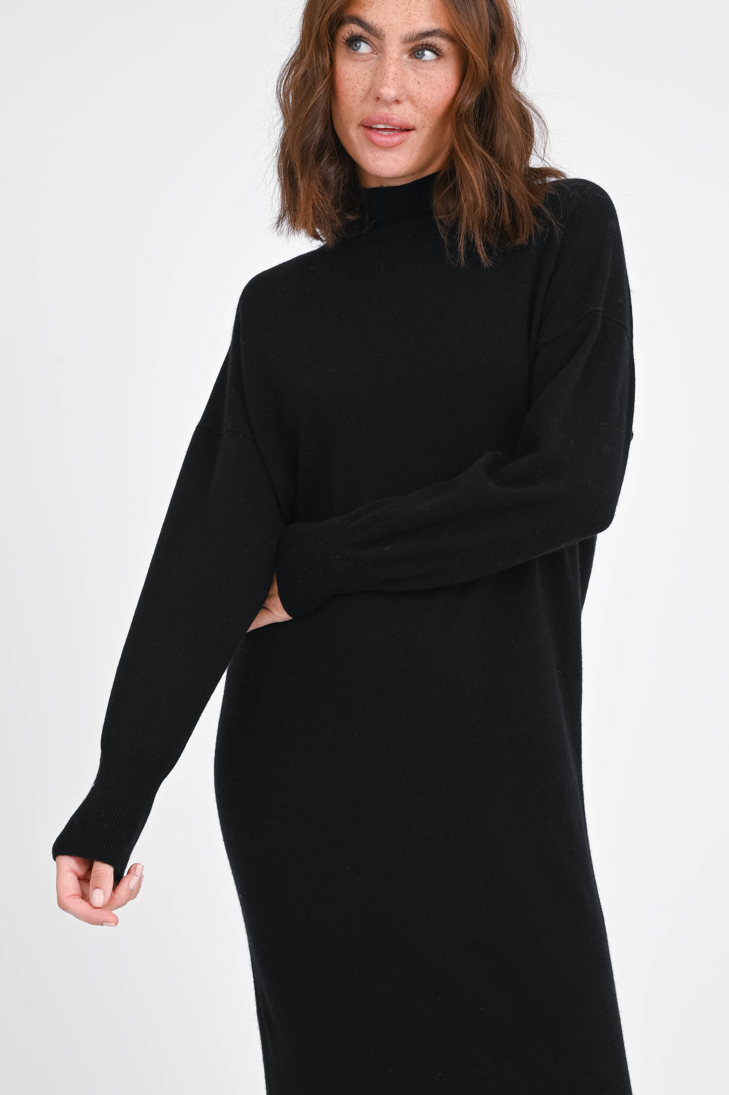 Midi-Kleid aus Woll-Cashmere-Mix in Schwarz