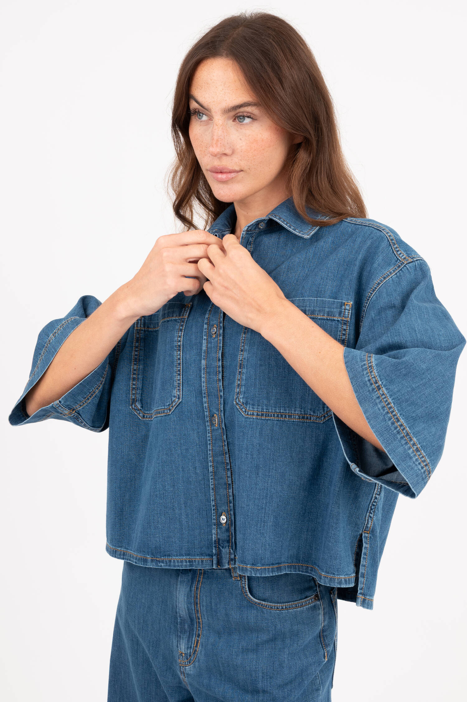 Jeansbluse ZANNATA in Mittelblau Jeansbluse ZANNATA in Mittelblau