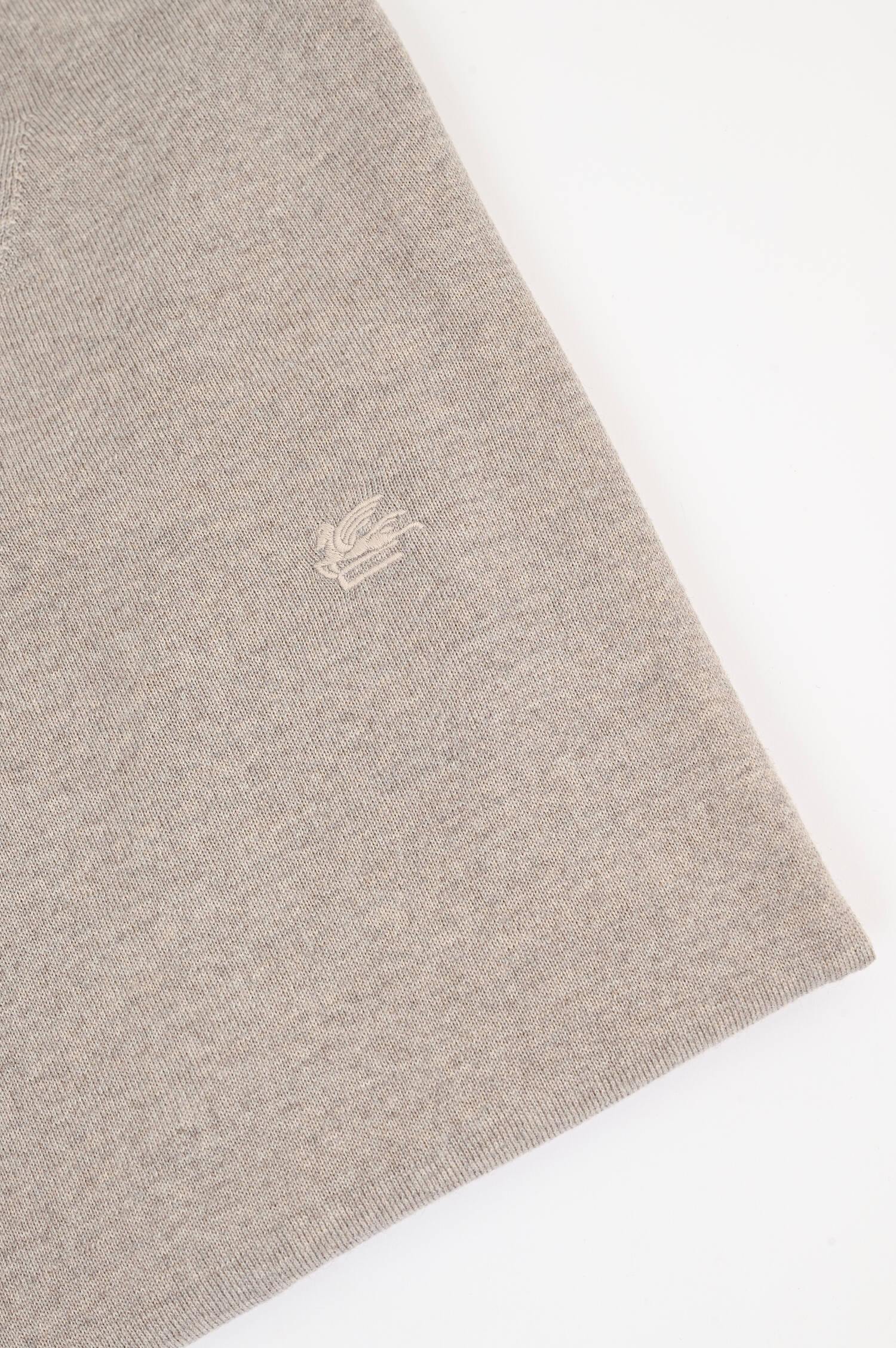 Feinstrick-Pullover in hellem Beige