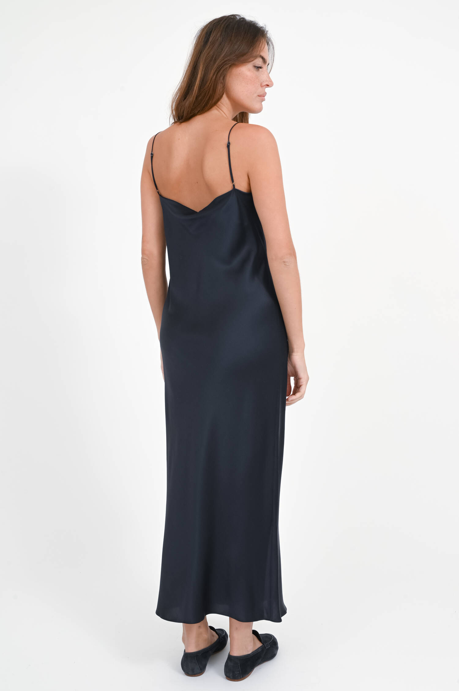 Slipdress aus Seide in Dark Navy Slipdress aus Seide in Dark Navy