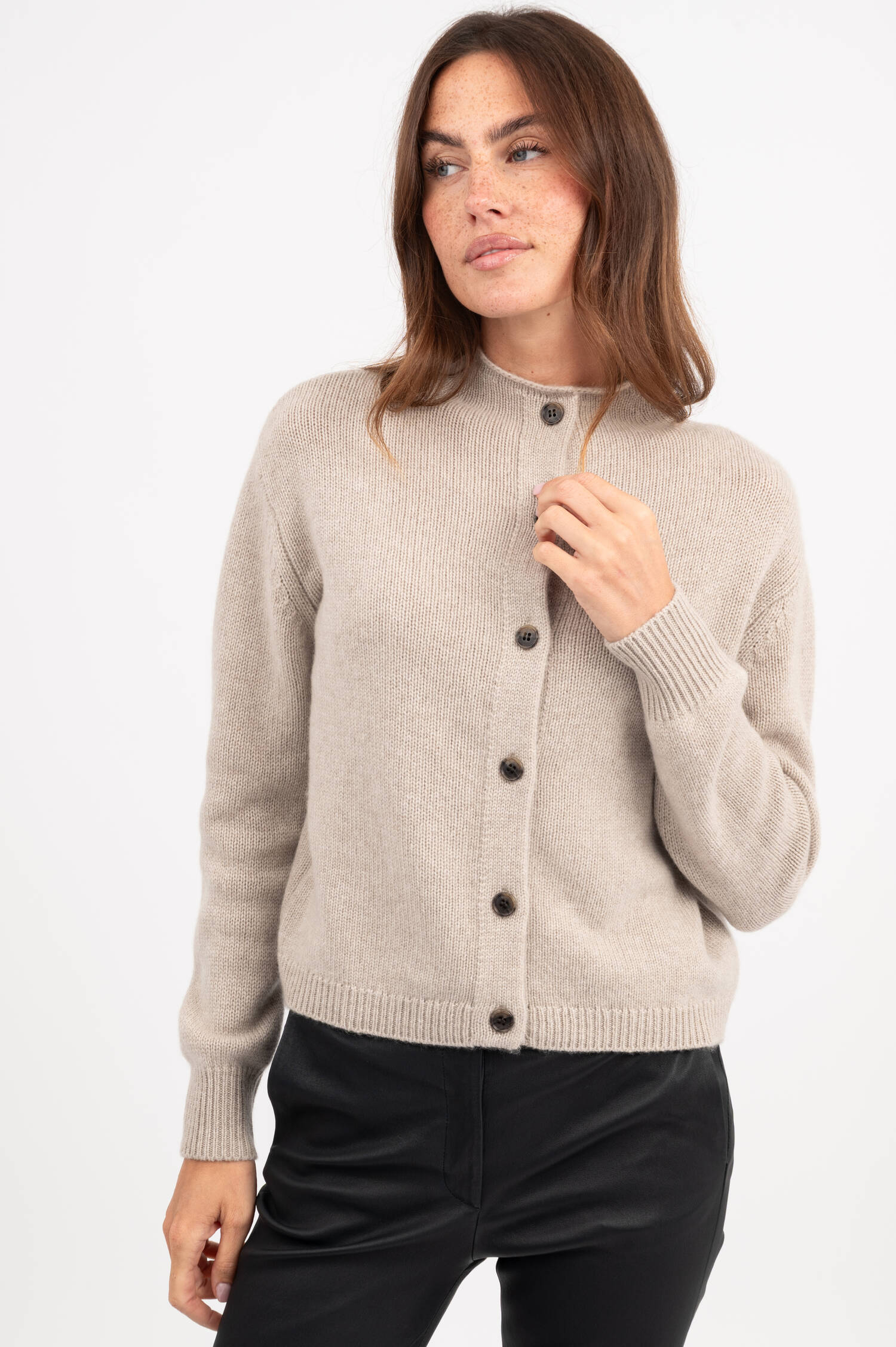 Cashmere-Cardigan ZIRELLE in Beige Cashmere-Cardigan ZIRELLE in Beige
