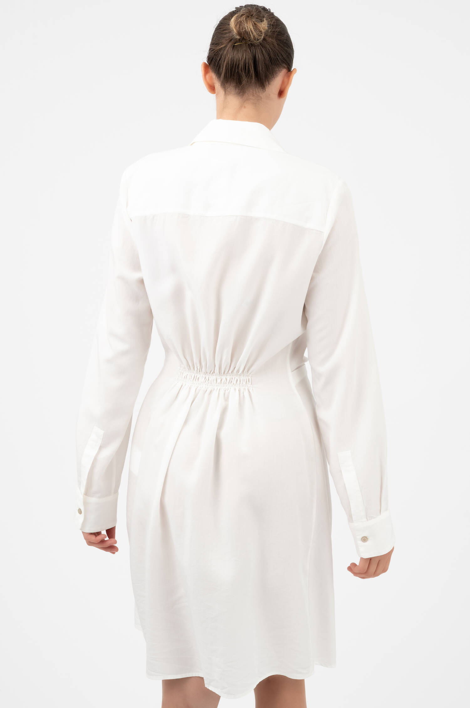 Kleid aus Tencel in Weiß Kleid aus Tencel in Weiß