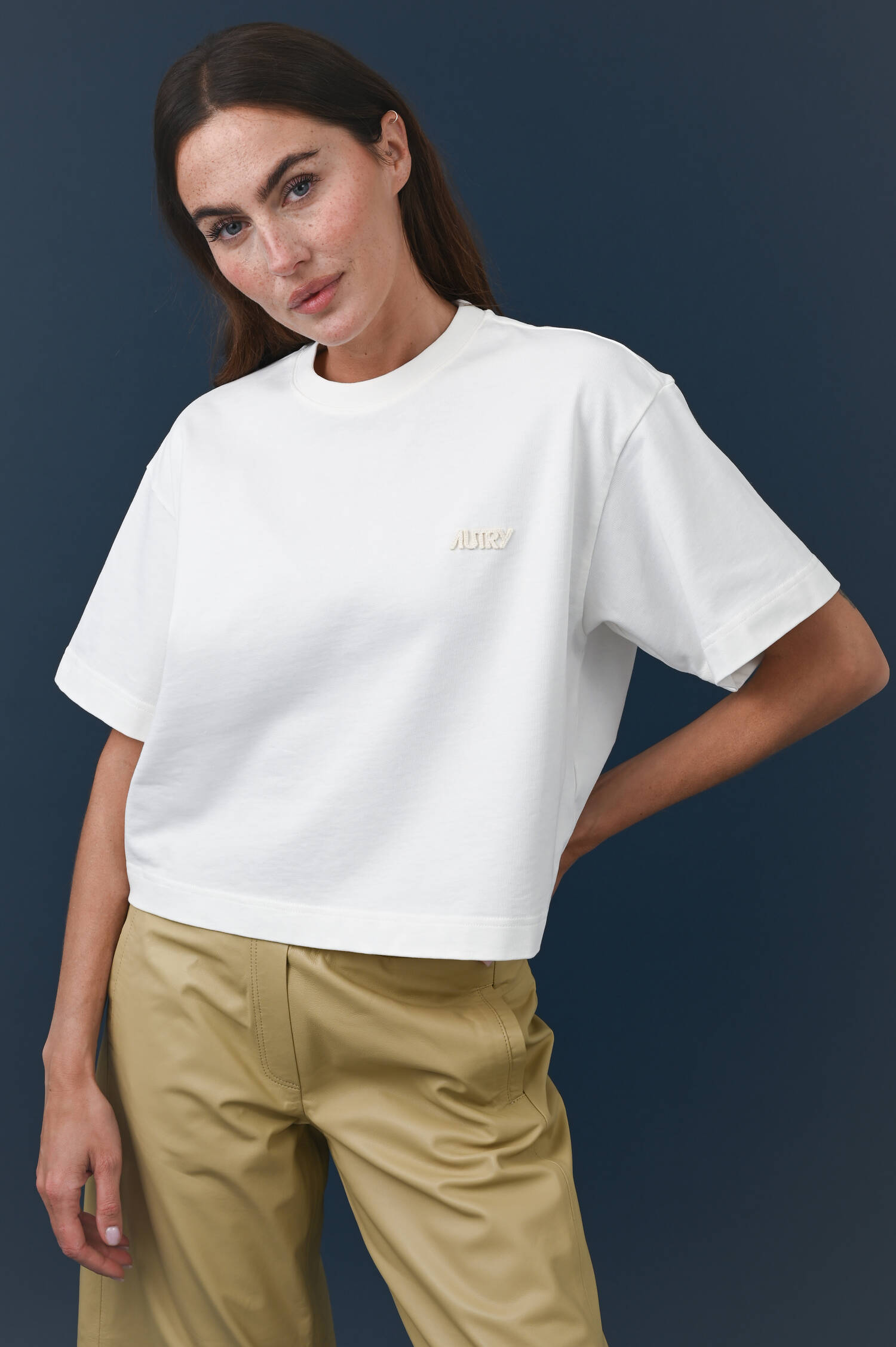 Boxy Cropped T-Shirt aus Baumwolljersey in Weiß