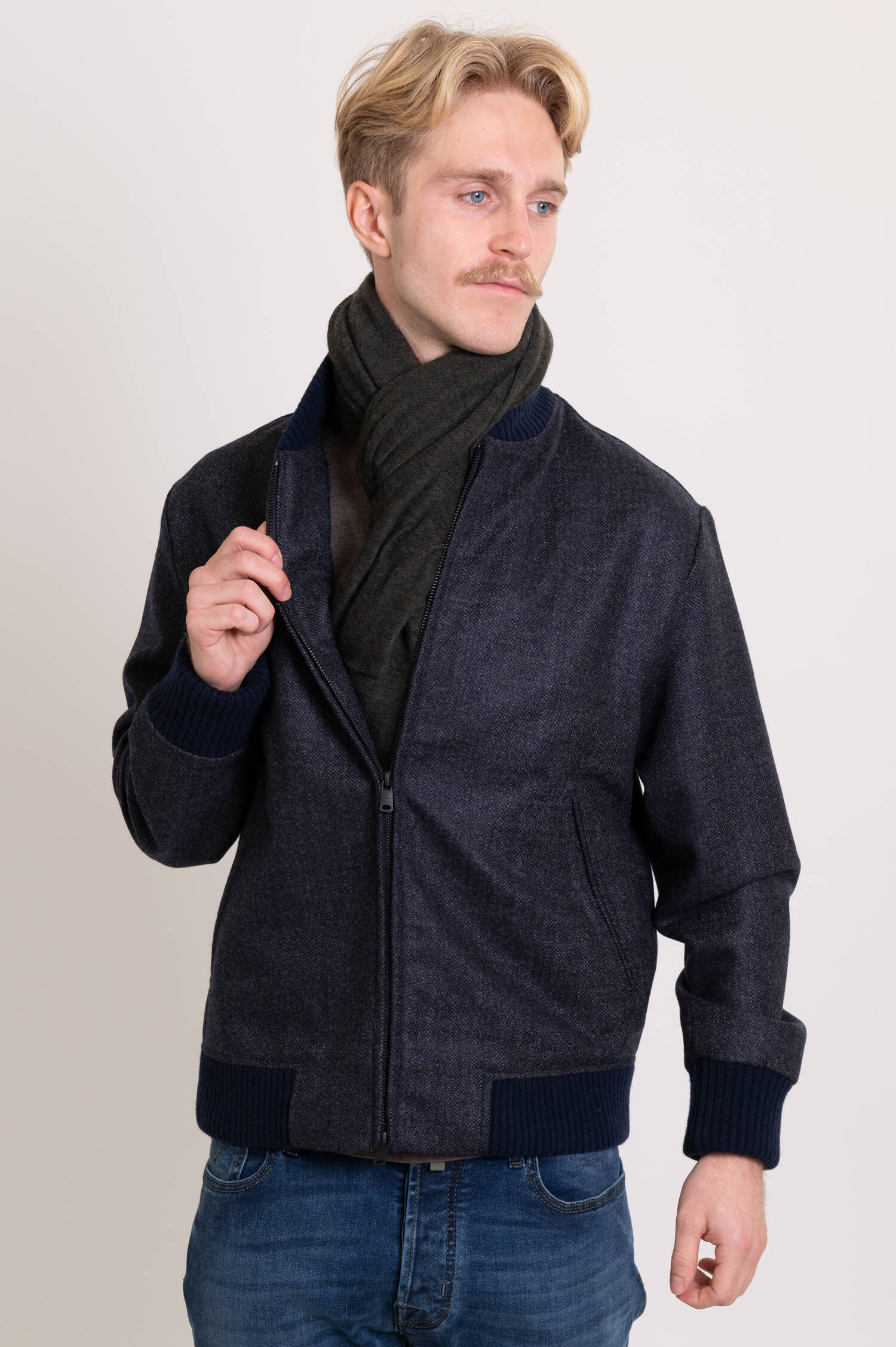 Cashmere-Schal in Khaki