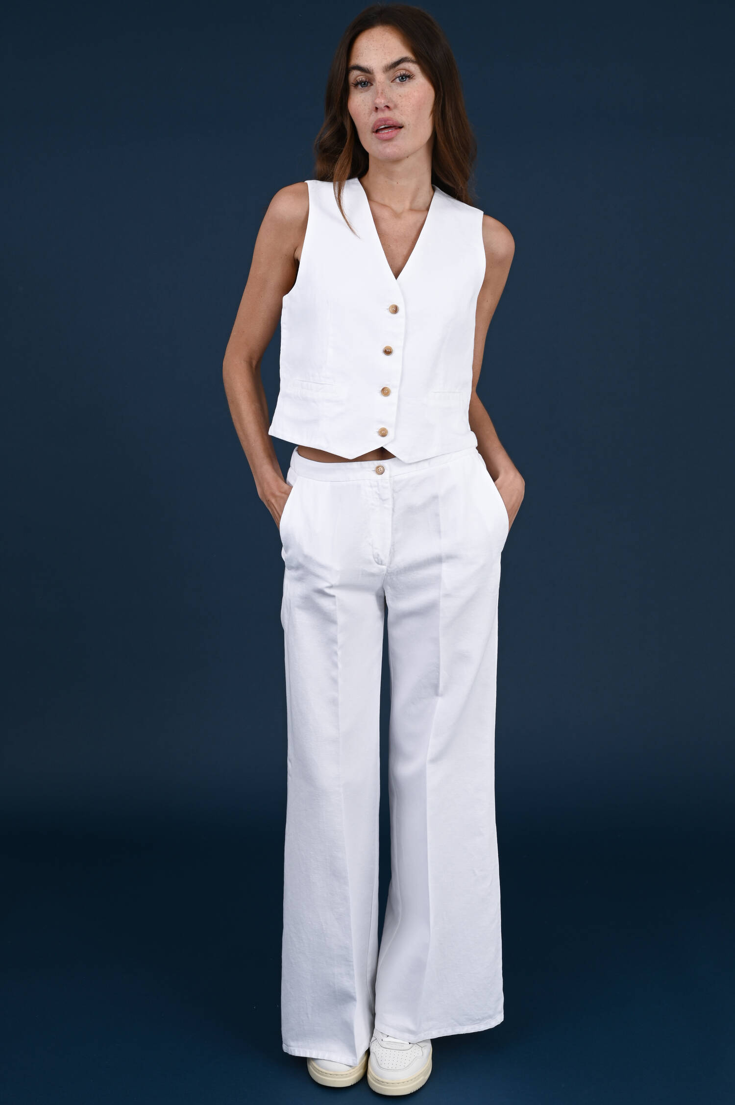 Weste aus Leinenmix in Opticwhite