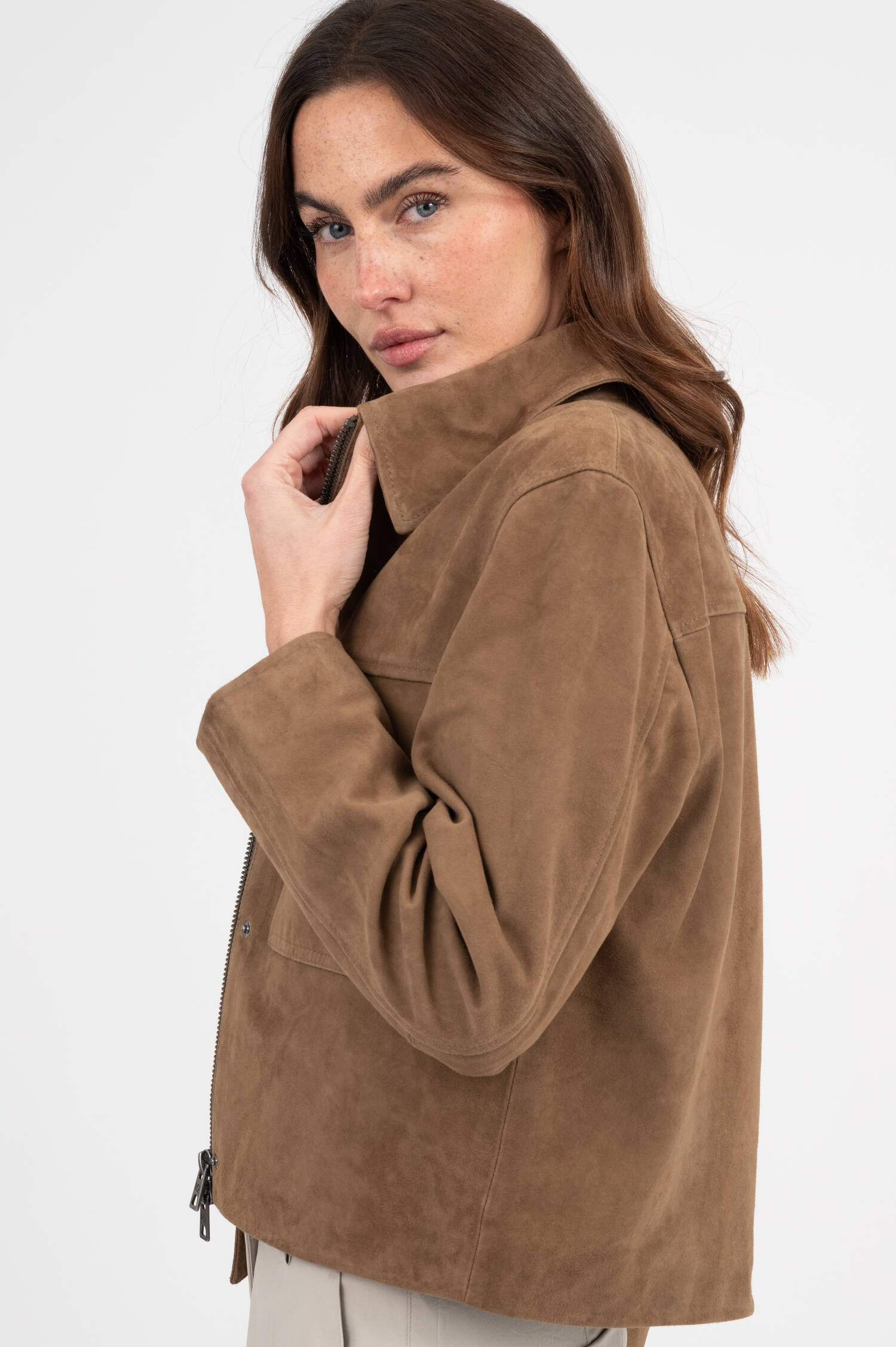 Jacke aus Veloursleder in Braun Jacke aus Veloursleder in Braun