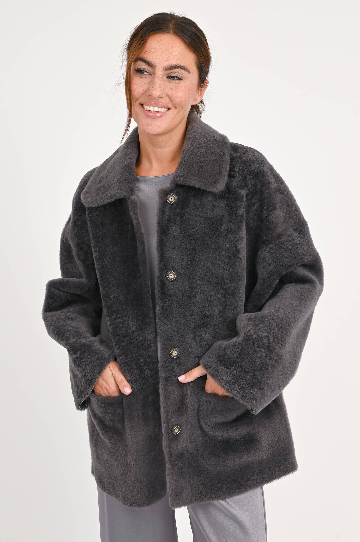 Wendejacke ANGELICA ASTRACAN in Grau Wendejacke ANGELICA ASTRACAN in Grau