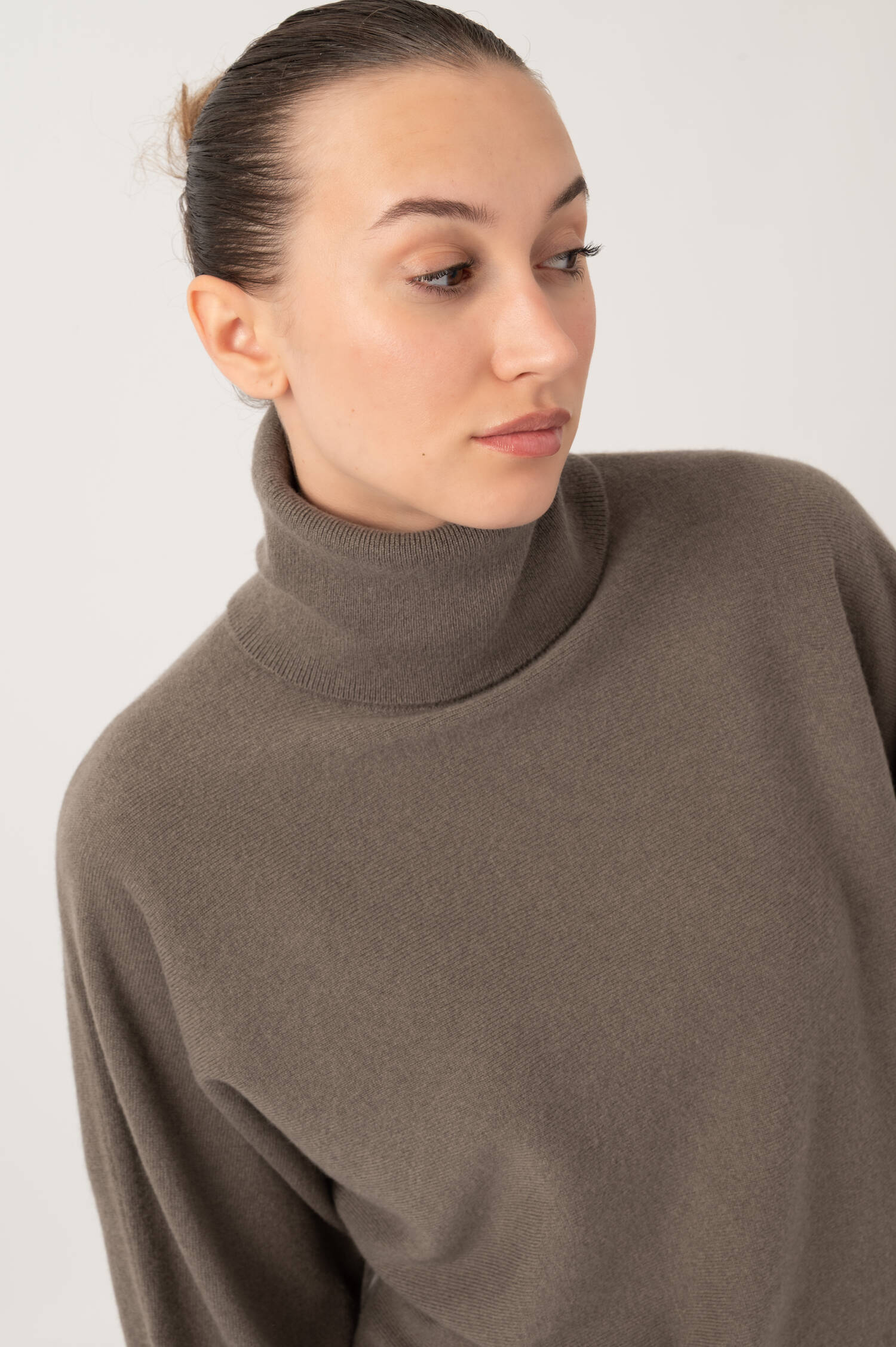Woll-Cashmere Rollkragen Pullover in Taupe Woll-Cashmere Rollkragen Pullover in Taupe