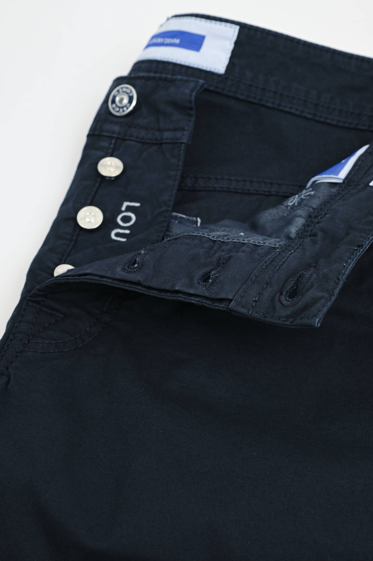 Bermudashorts LOU in Navy