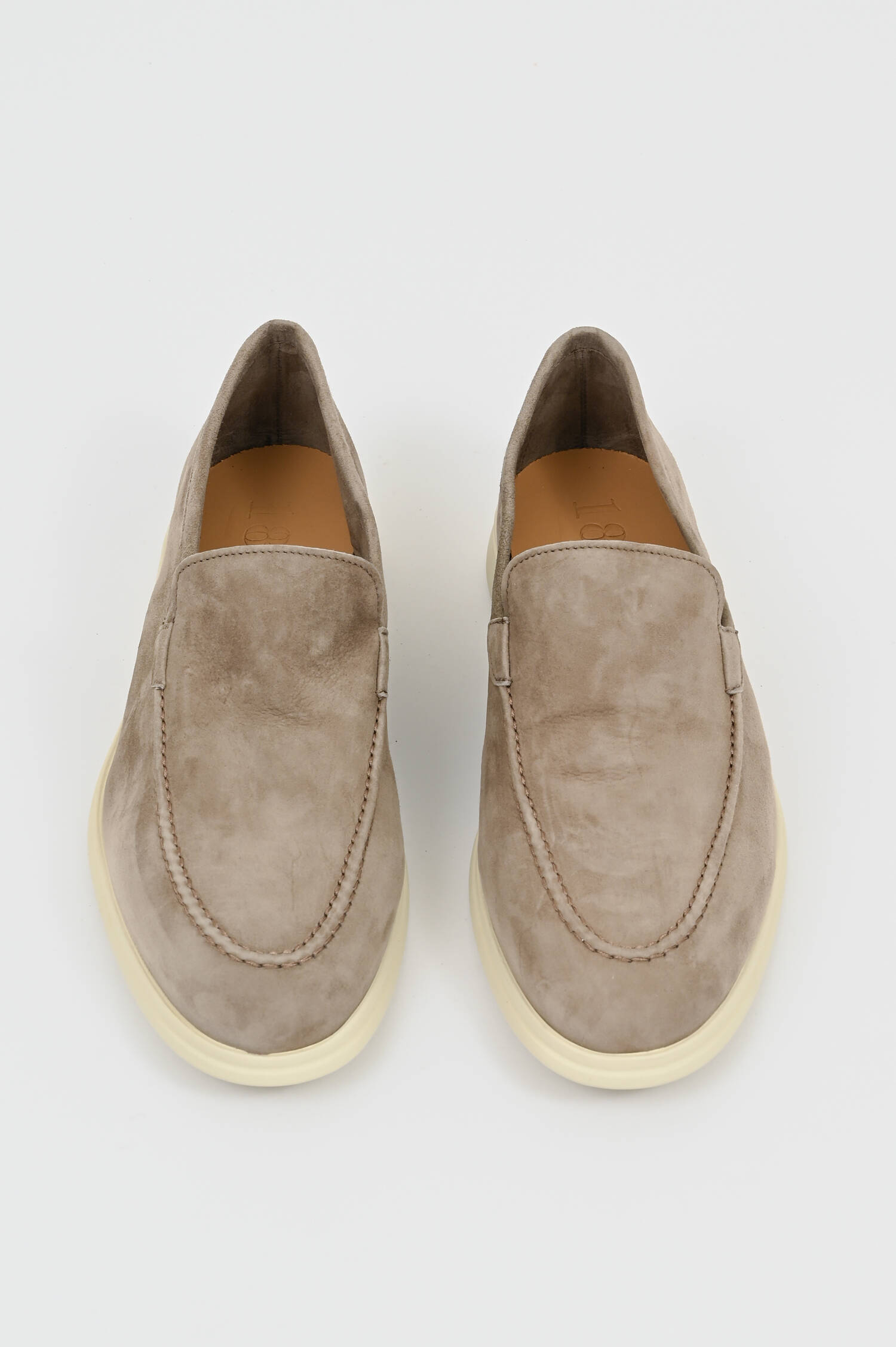 Veloursleder Loafer in Taupe