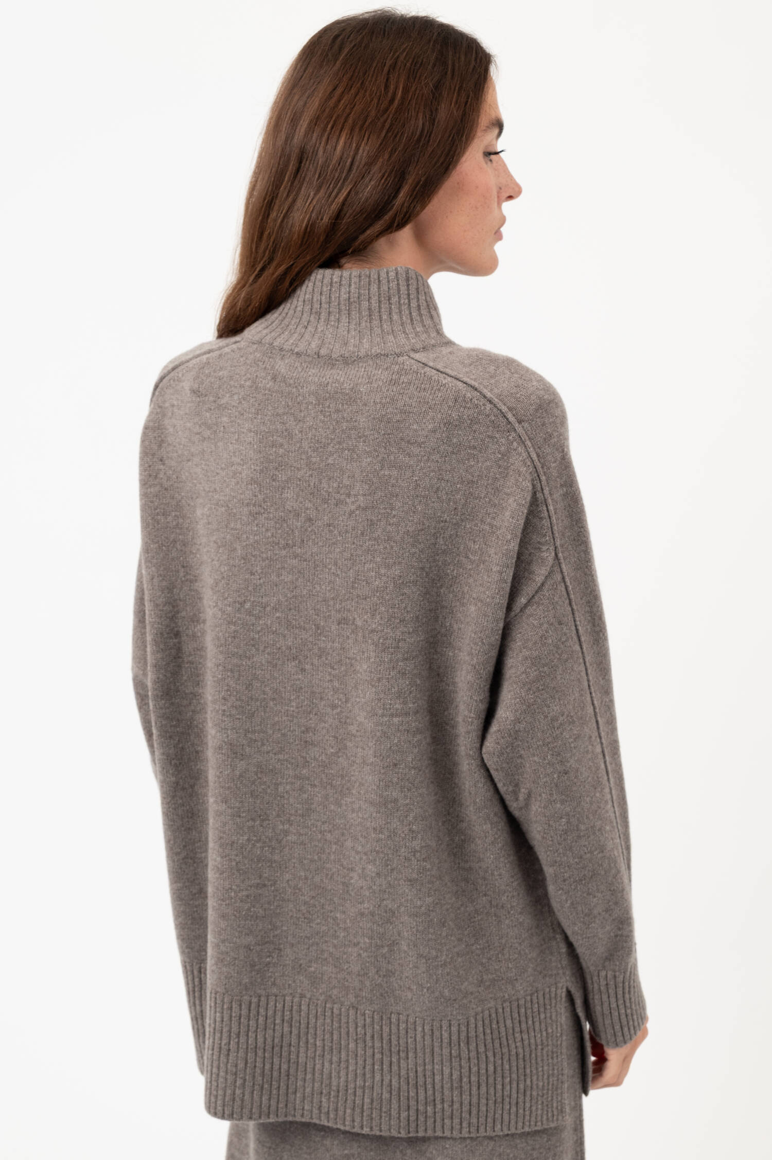 Woll-Pullover in Grau Woll-Pullover in Grau
