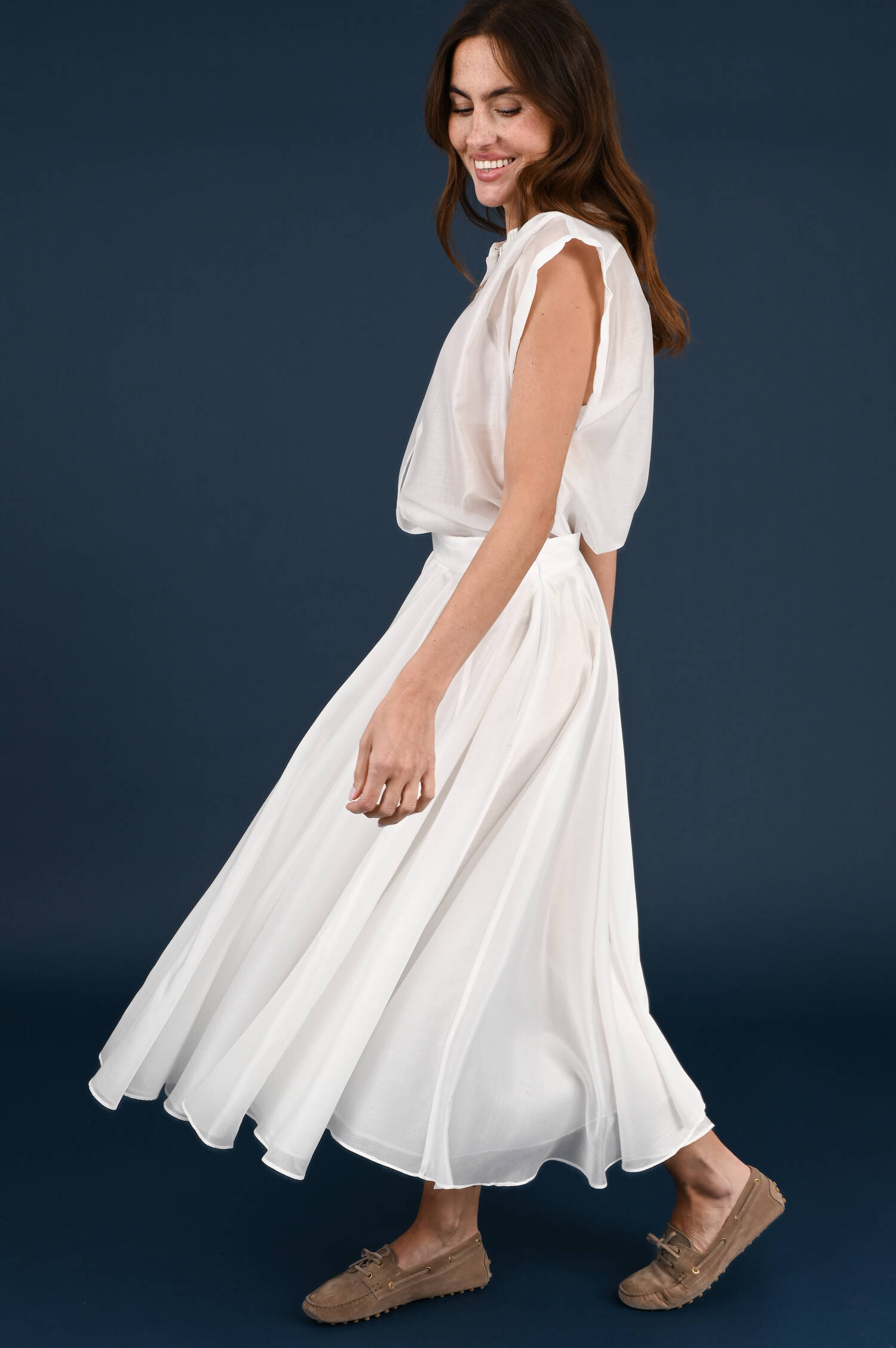 Satinrock in Biancowhite Satinrock in Biancowhite