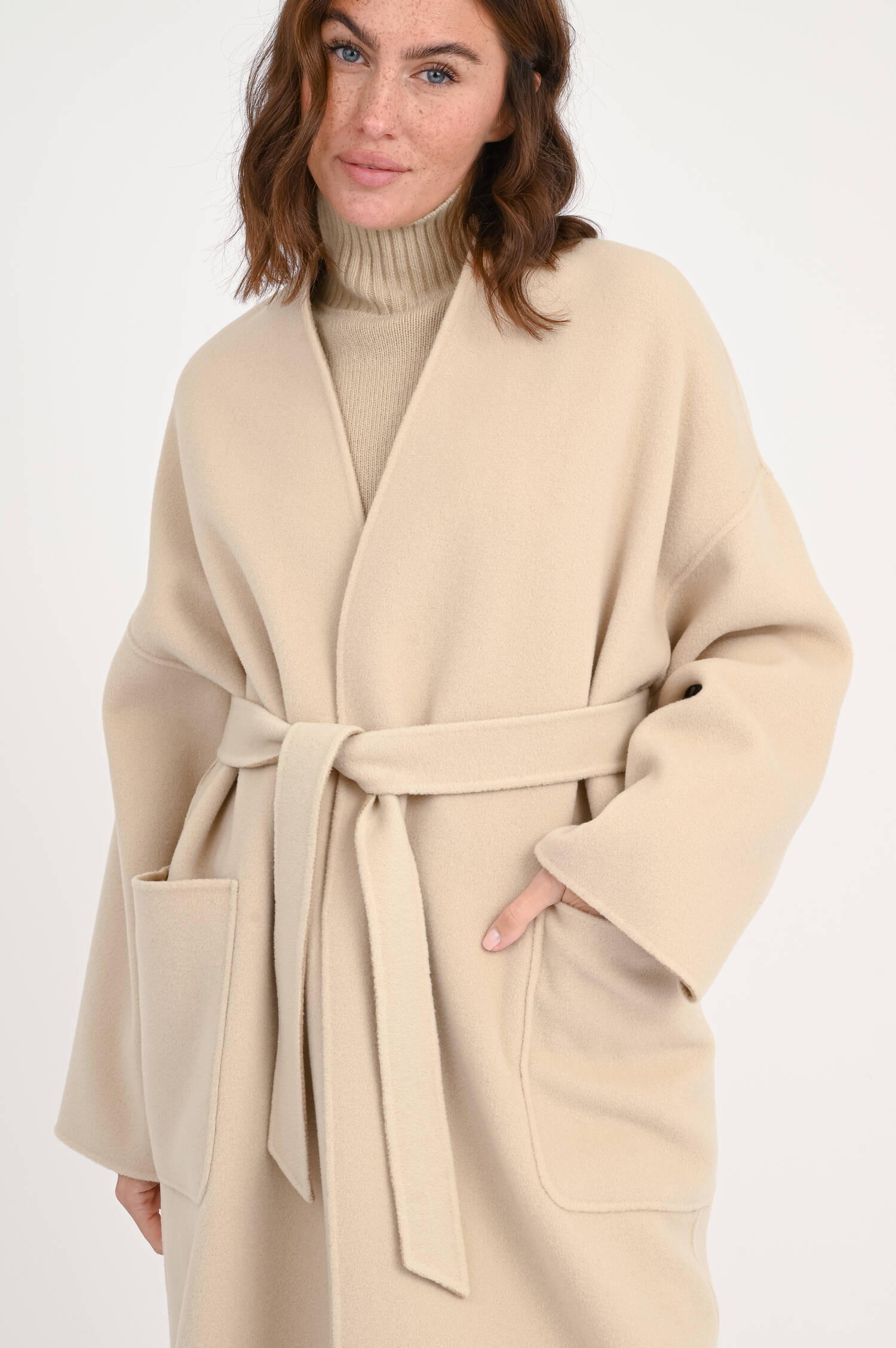 Wendemantel GEORGIA in Beige/Sand Wendemantel GEORGIA in Beige/Sand