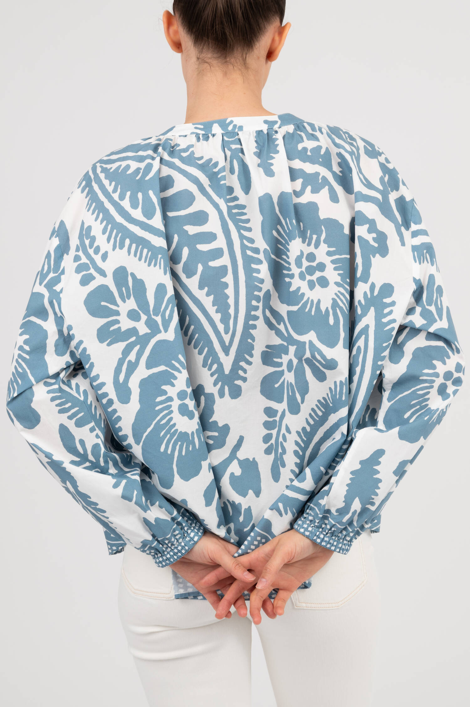 Tunika mit Allover Blumenmuster in Blau Tunika mit Allover Blumenmuster in Blau