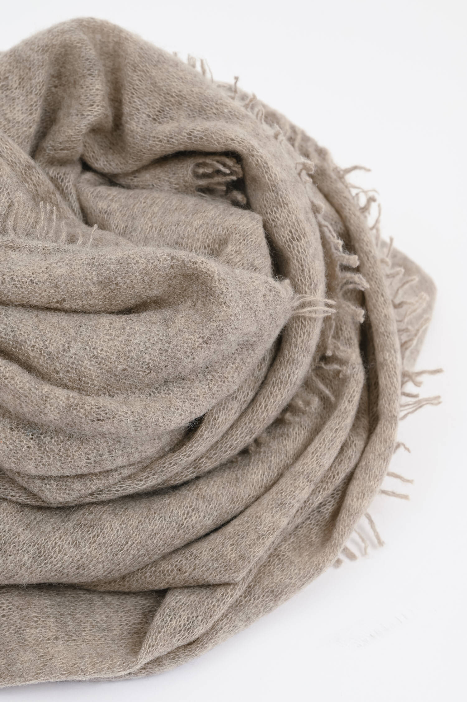Schal mit Fransenkante aus Cashmere in Taupe