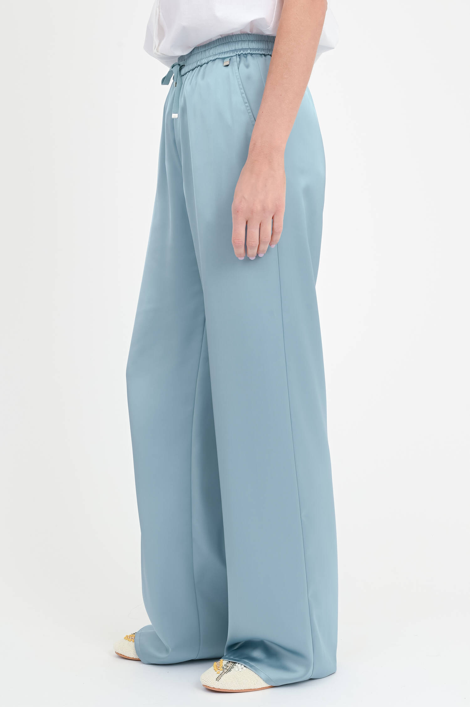 Hose in Satin-Optik in Azzuro Minerale