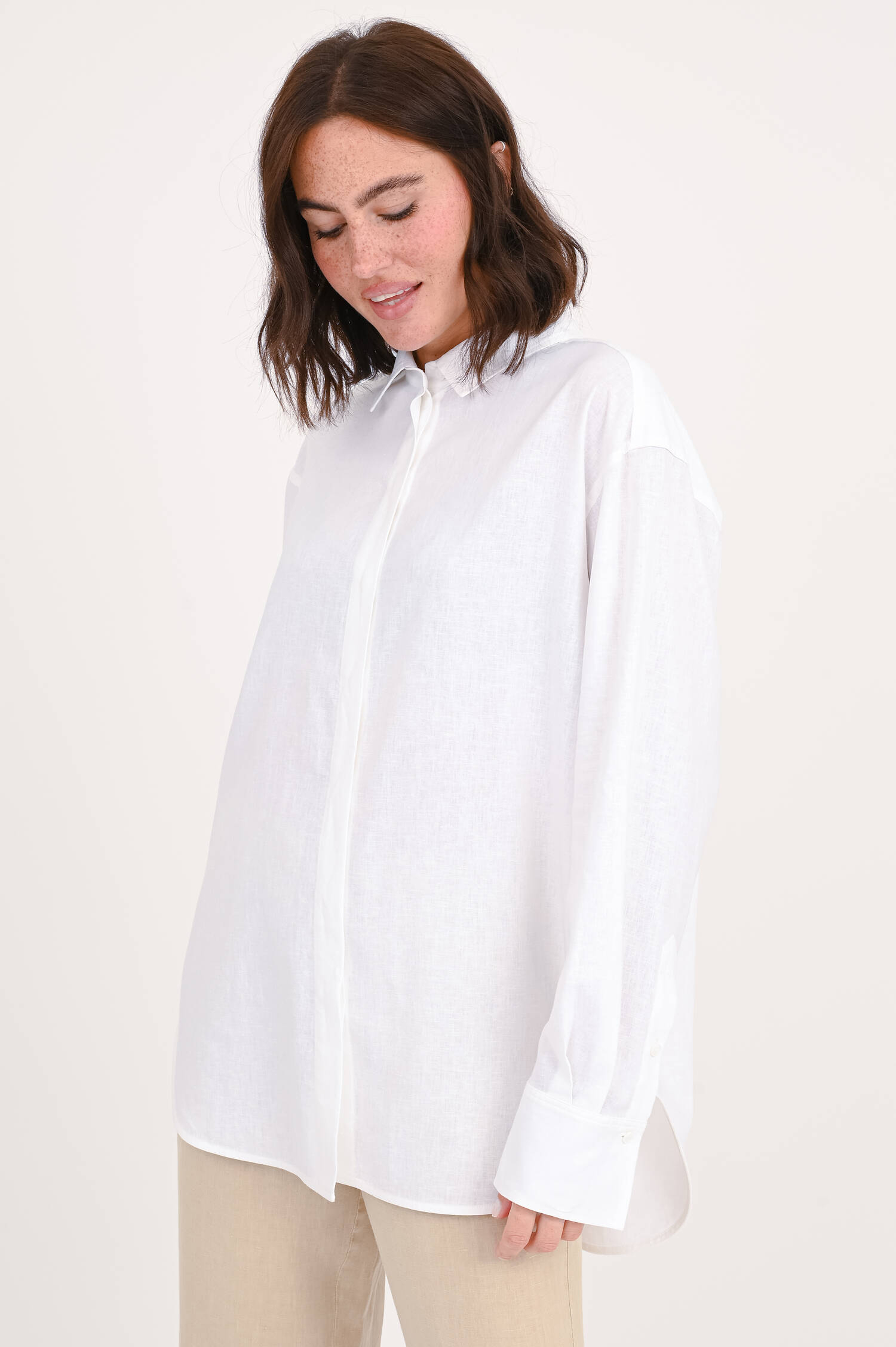 Bluse aus Leinen-Mix in Weiß