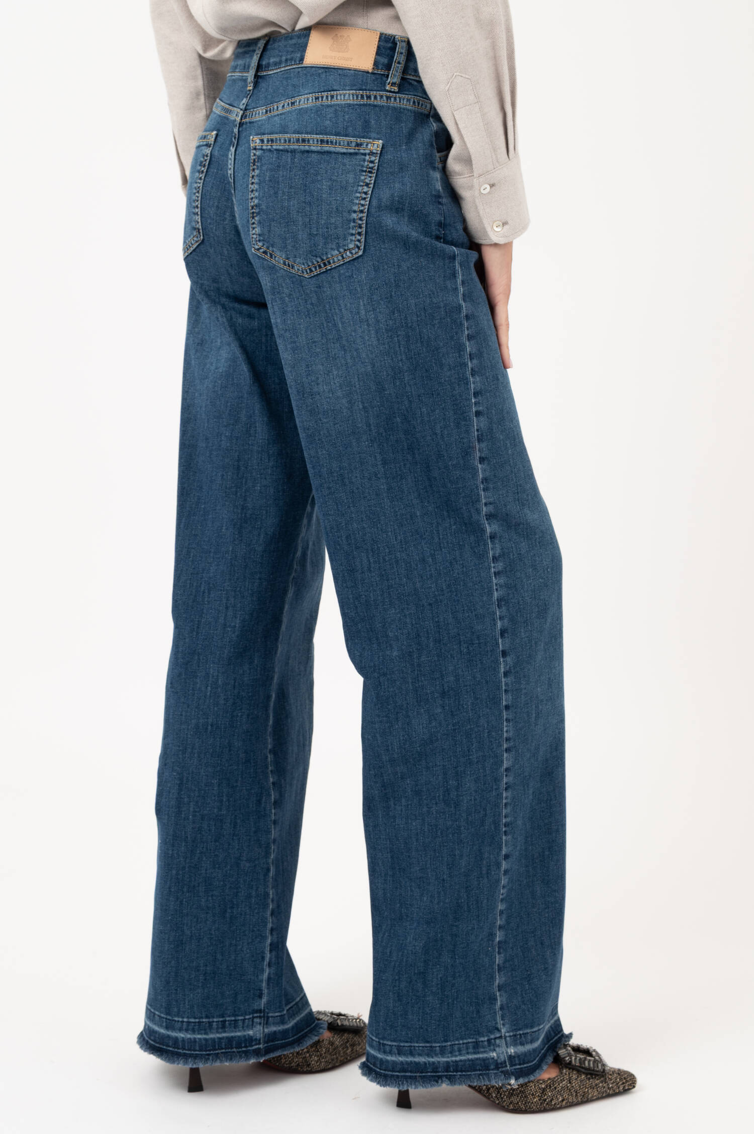 Jeans mit Fransende in Blau Jeans mit Fransende in Blau