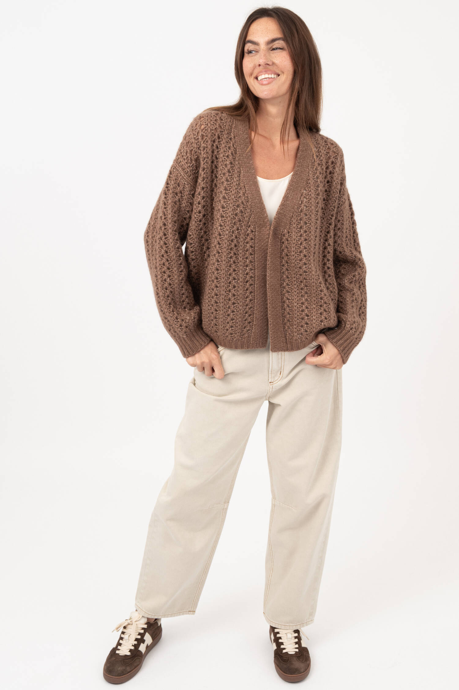 Cashmeremix-Lochstrick-Cardigan in Braun