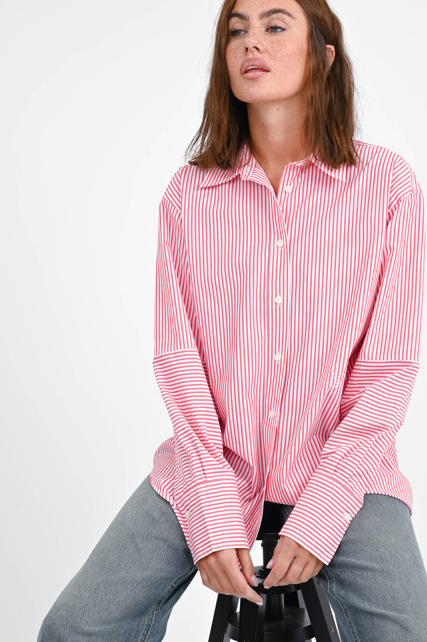 Gestreifte Oversize-Bluse in Rot/Weiß Gestreifte Oversize-Bluse in Rot/Weiß