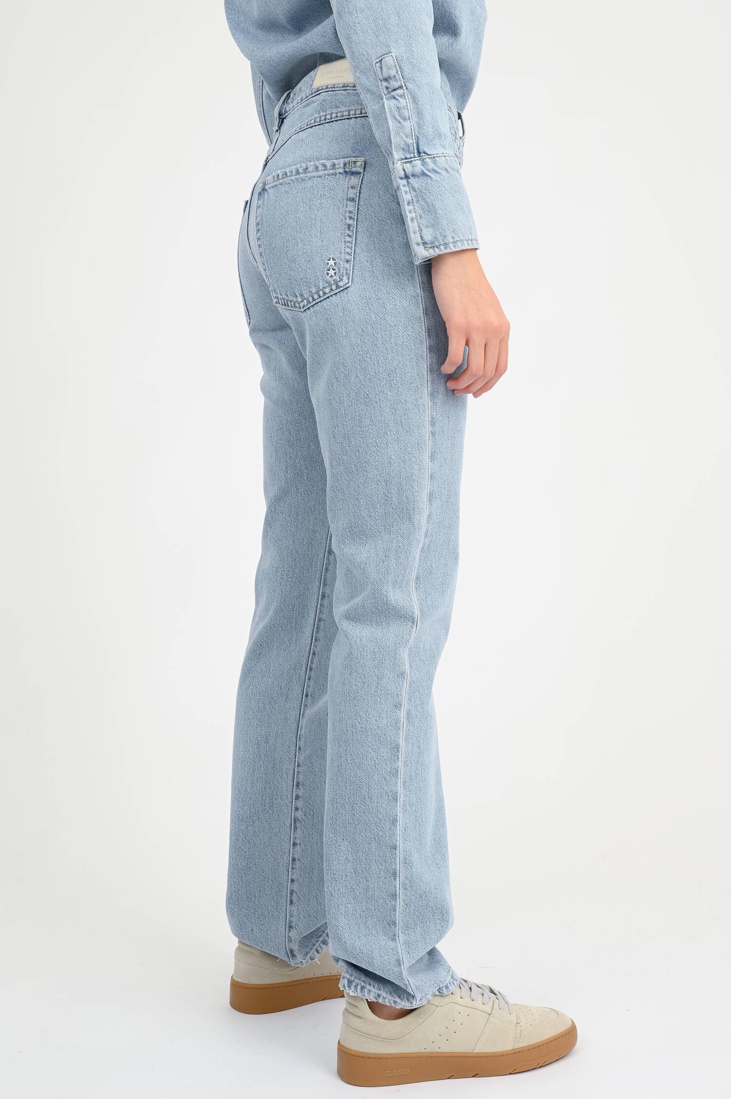 Wide-Leg Jeans SKYE in Hellblau