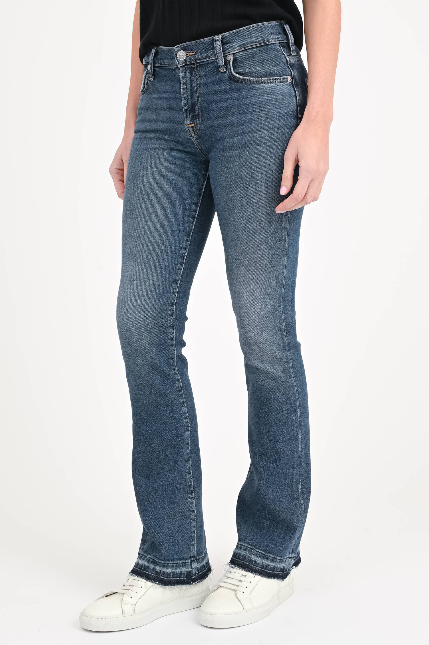Bootcut Jeans BAY in Mittelblau Bootcut Jeans BAY in Mittelblau