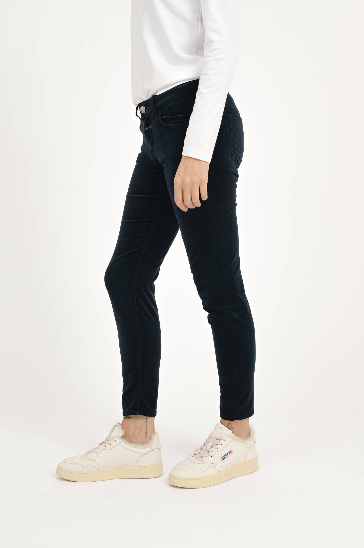 Samt Hose BAKER in Dark Night Samt Hose BAKER in Dark Night