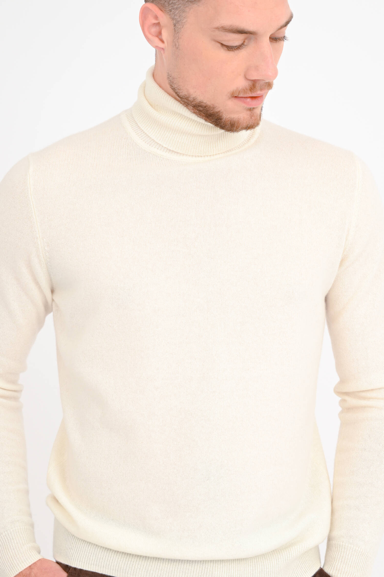 Cashmere Rollkragenpullover in Creme