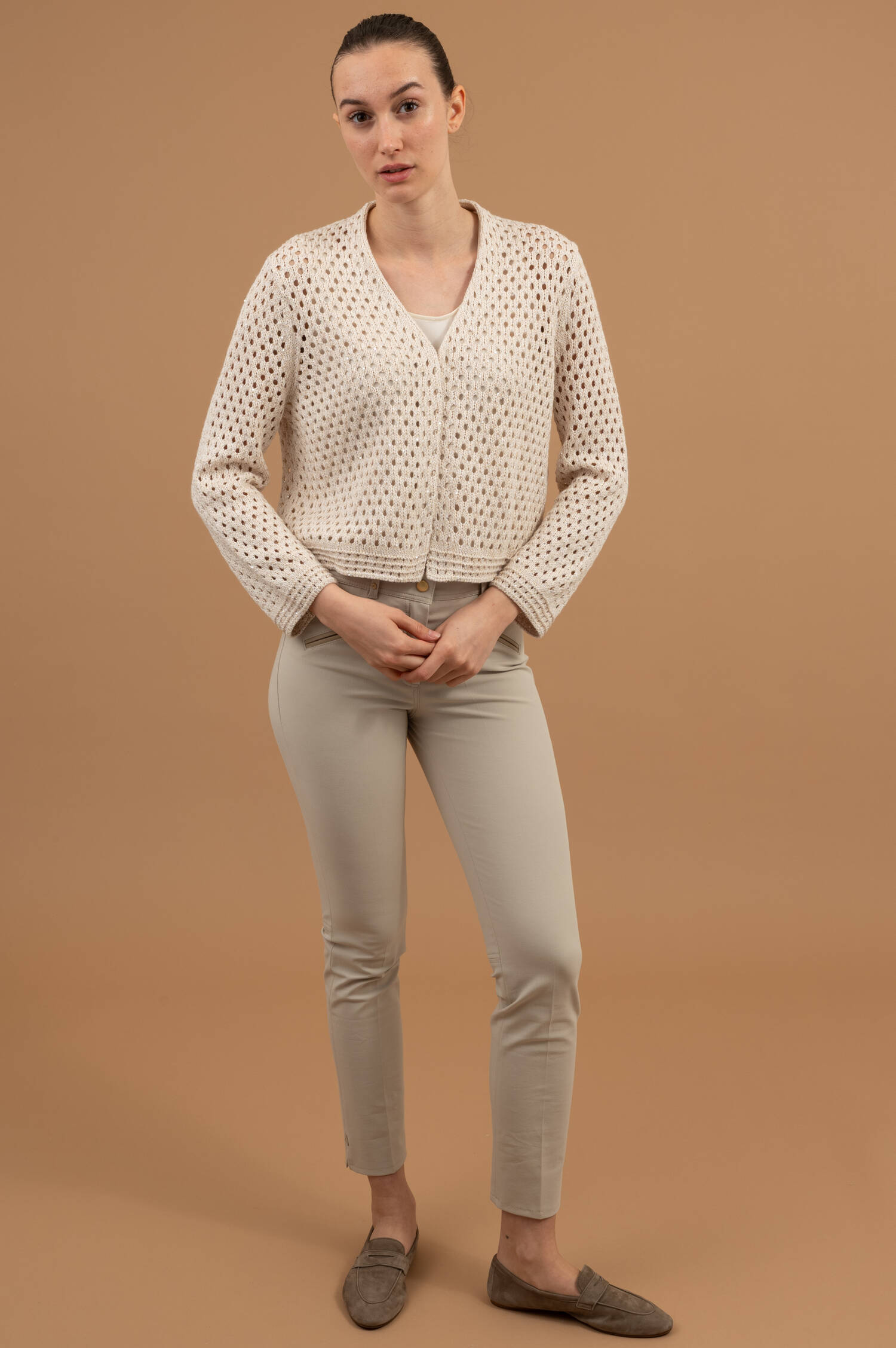 Lochstrickweste mit Pailletten in Beige