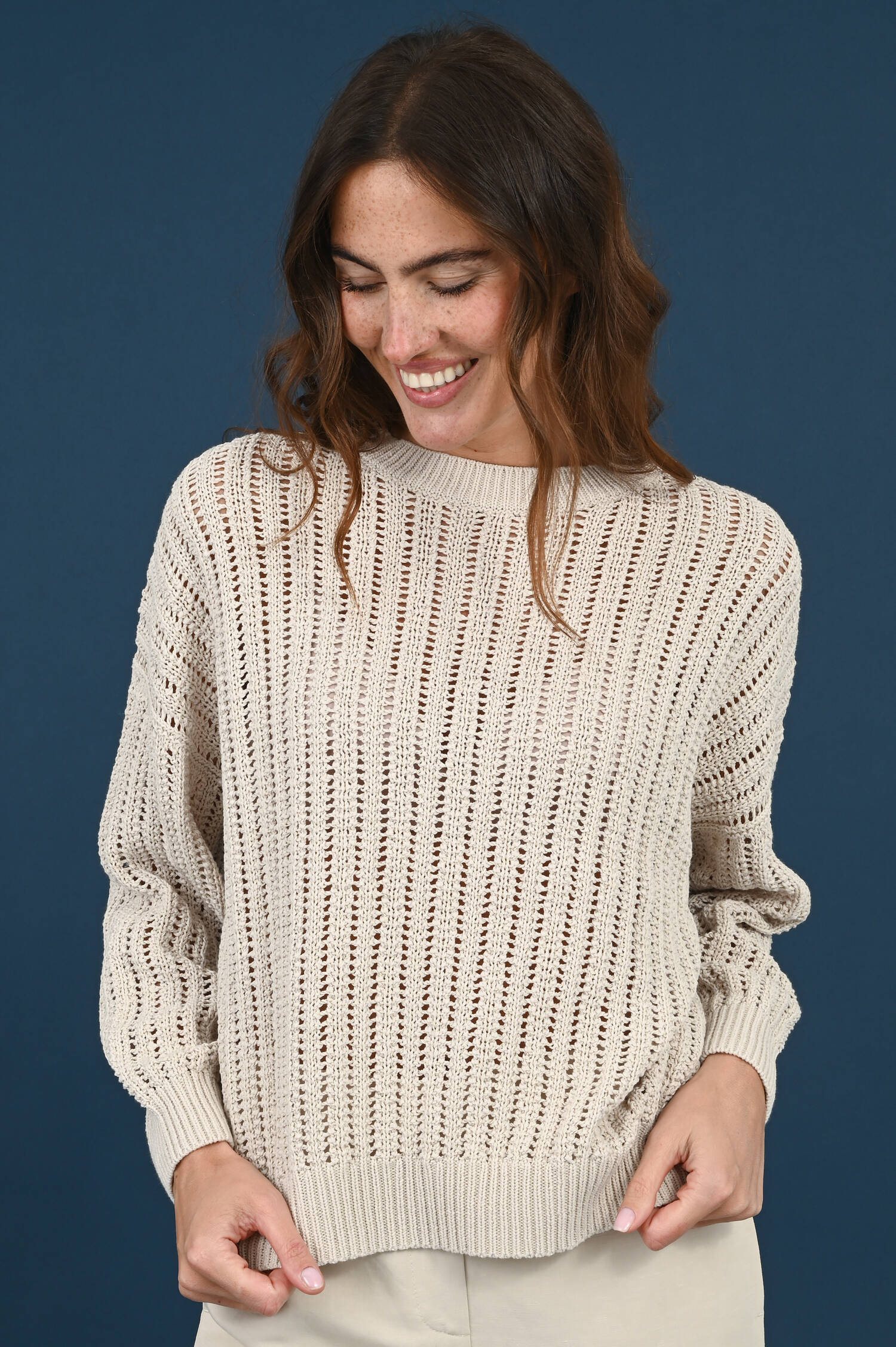 Lochstrick Pullover in Sand Lochstrick Pullover in Sand